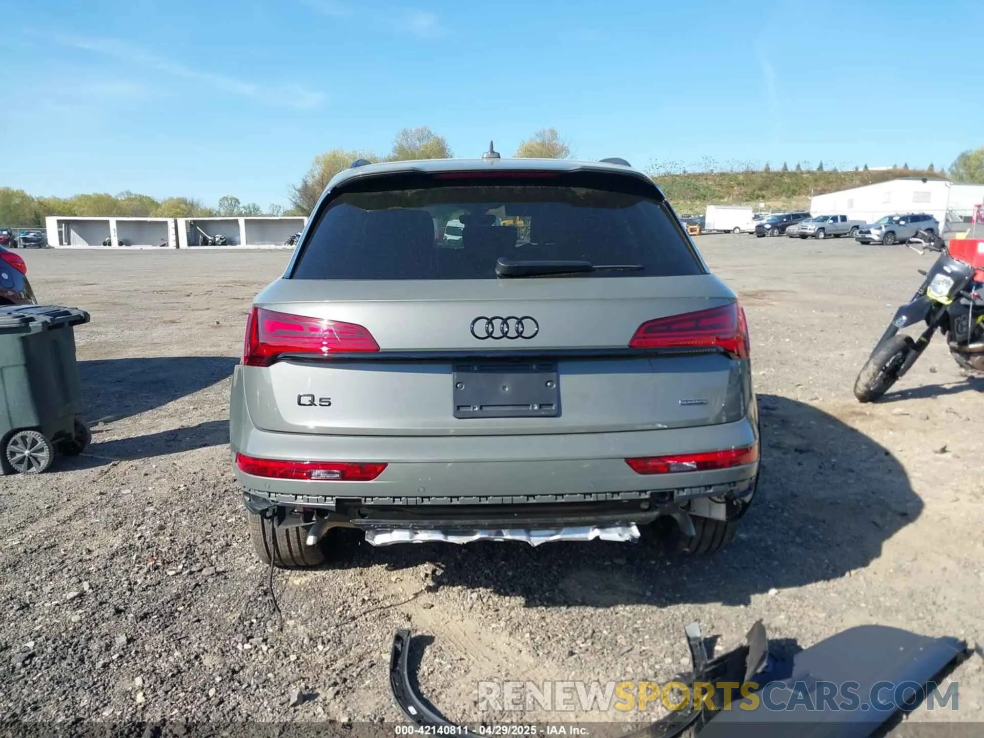 17 fotografías del automóvil dañado WA1E2AFY1R2128648 AUDI Q5 2024