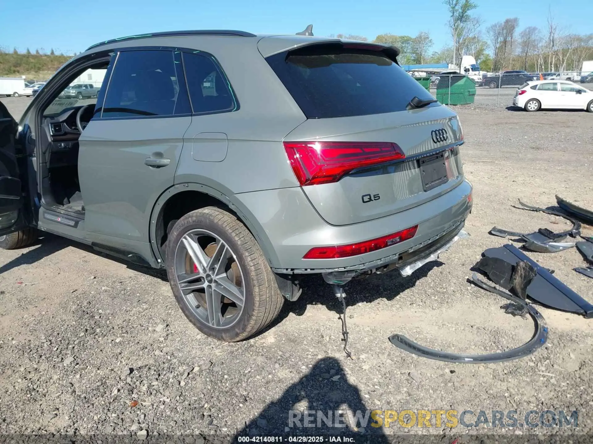 18 fotografías del automóvil dañado WA1E2AFY1R2128648 AUDI Q5 2024