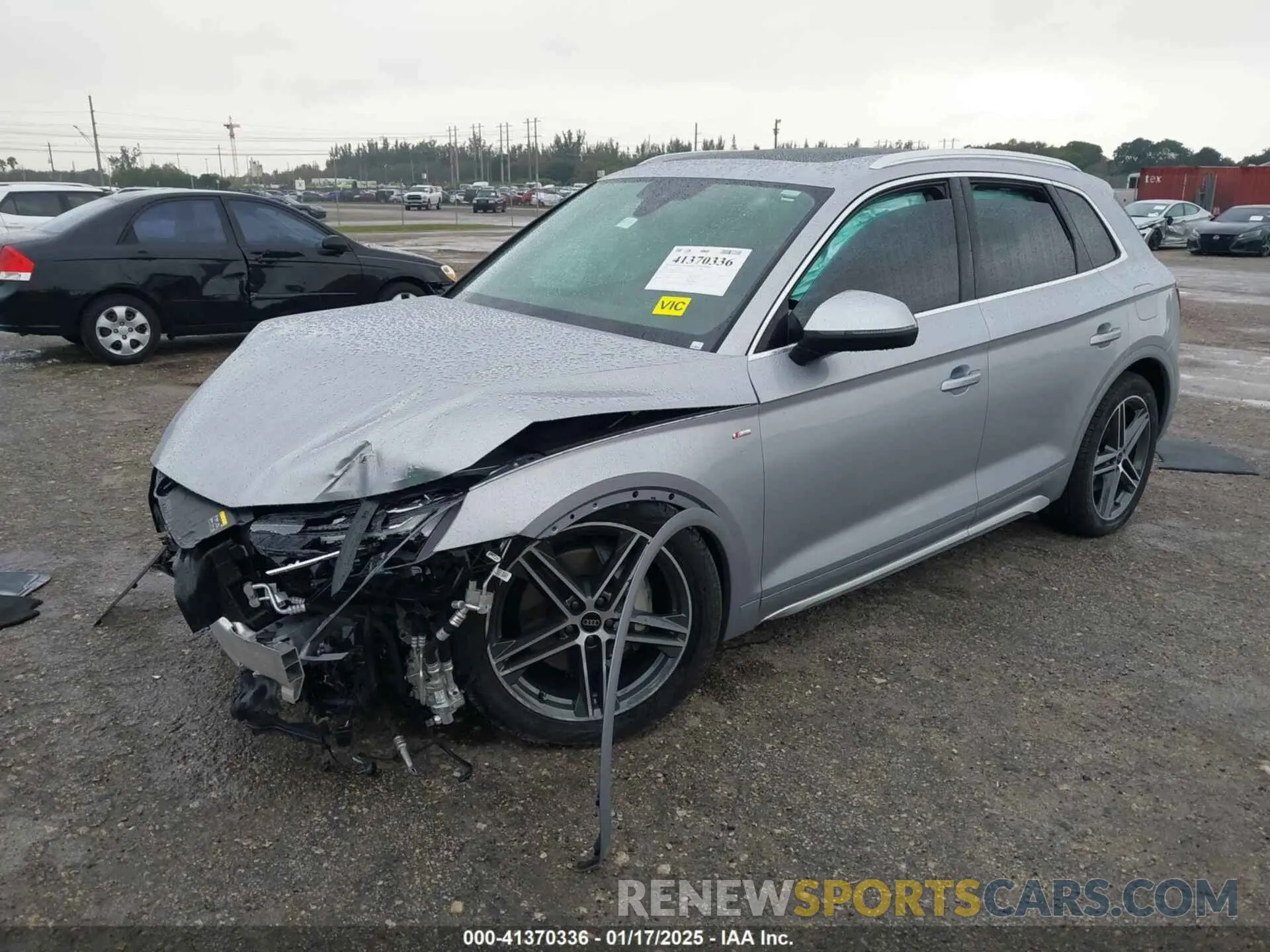 2 fotografías del automóvil dañado WA1E2AFY2R2145801 AUDI Q5 2024