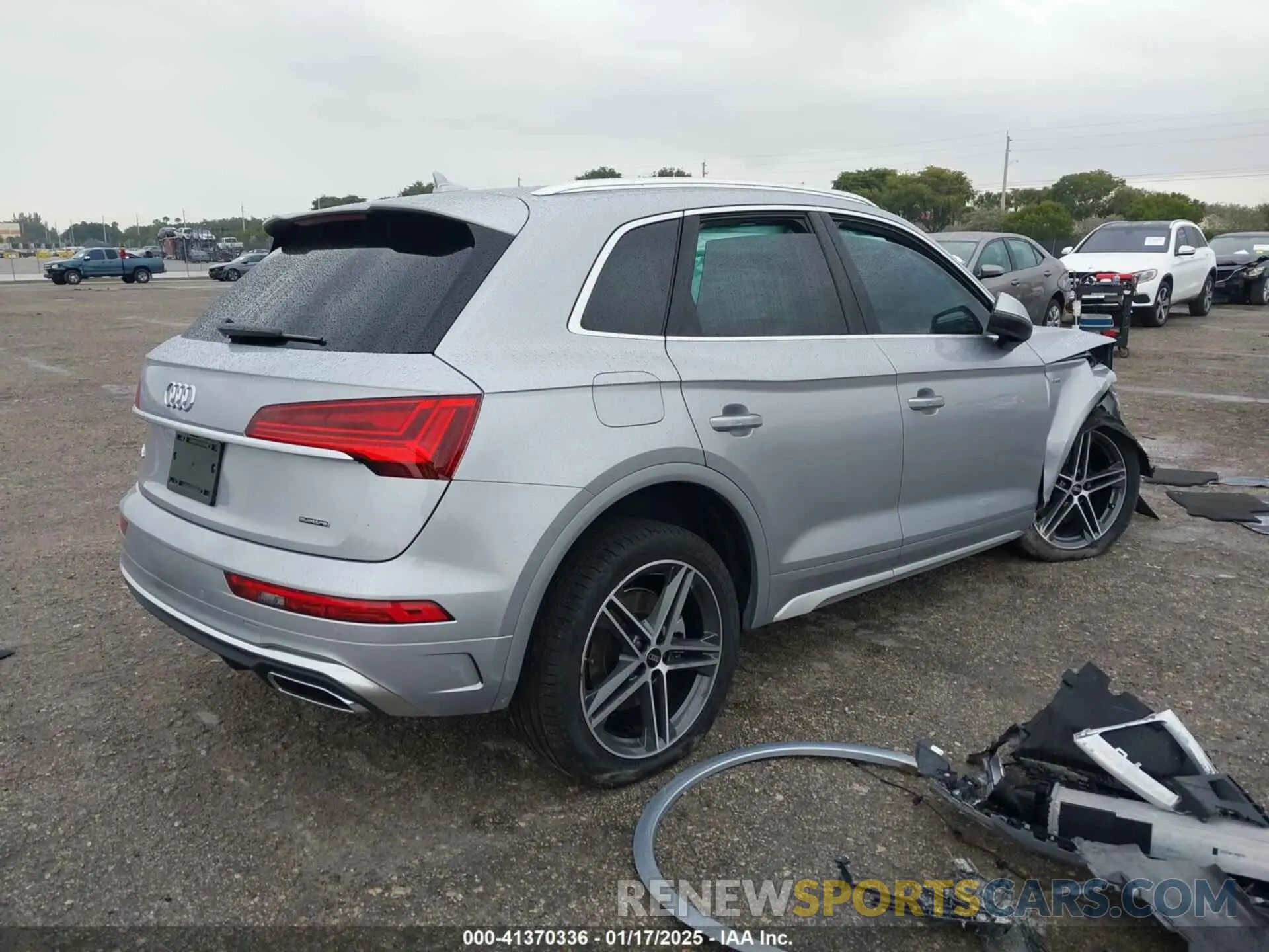 4 fotografías del automóvil dañado WA1E2AFY2R2145801 AUDI Q5 2024