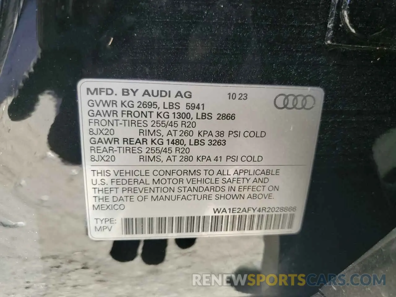 13 fotografías del automóvil dañado WA1E2AFY4R2028866 AUDI Q5 2024