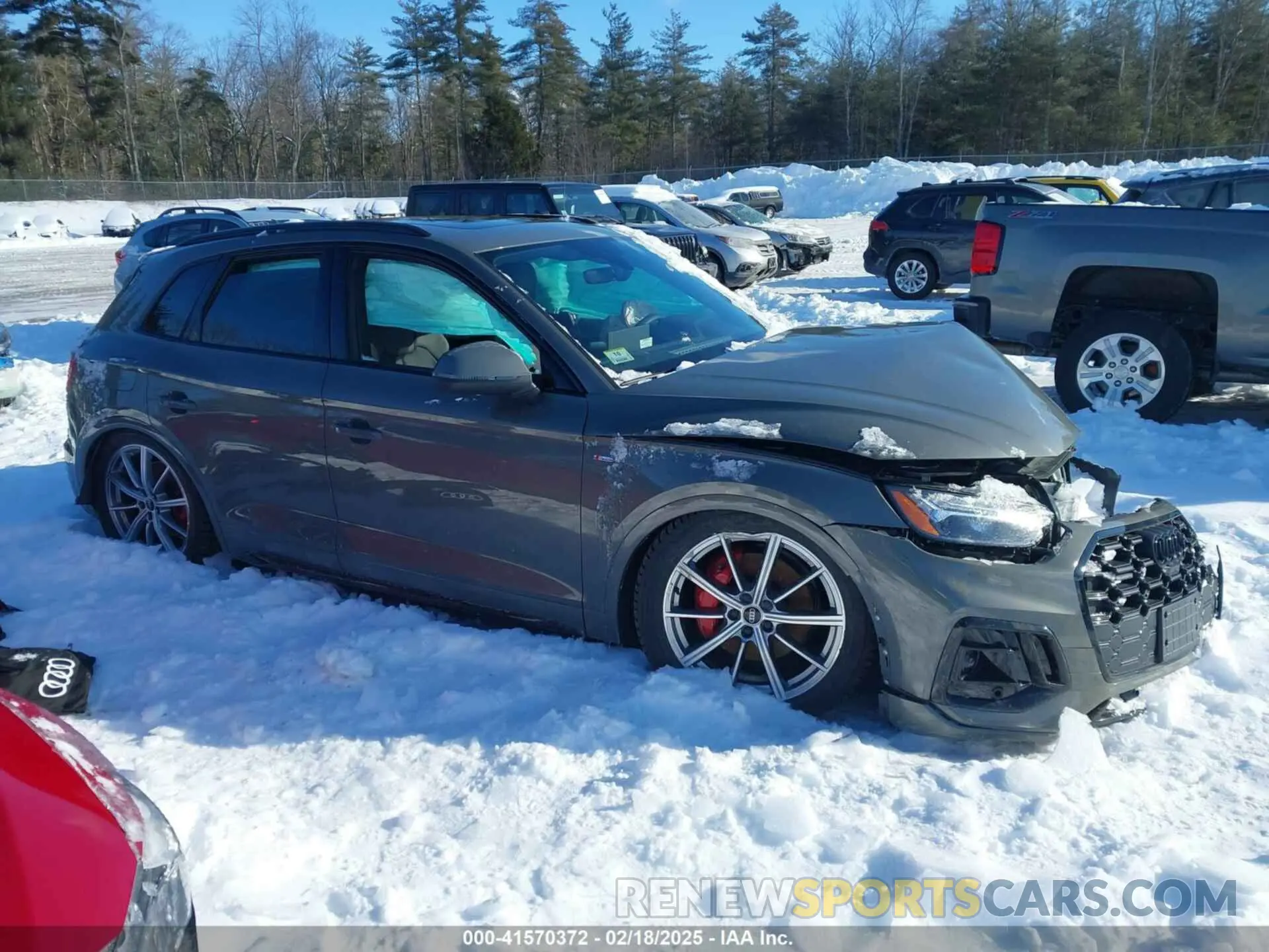 14 fotografías del automóvil dañado WA1E2AFY5R2138471 AUDI Q5 2024