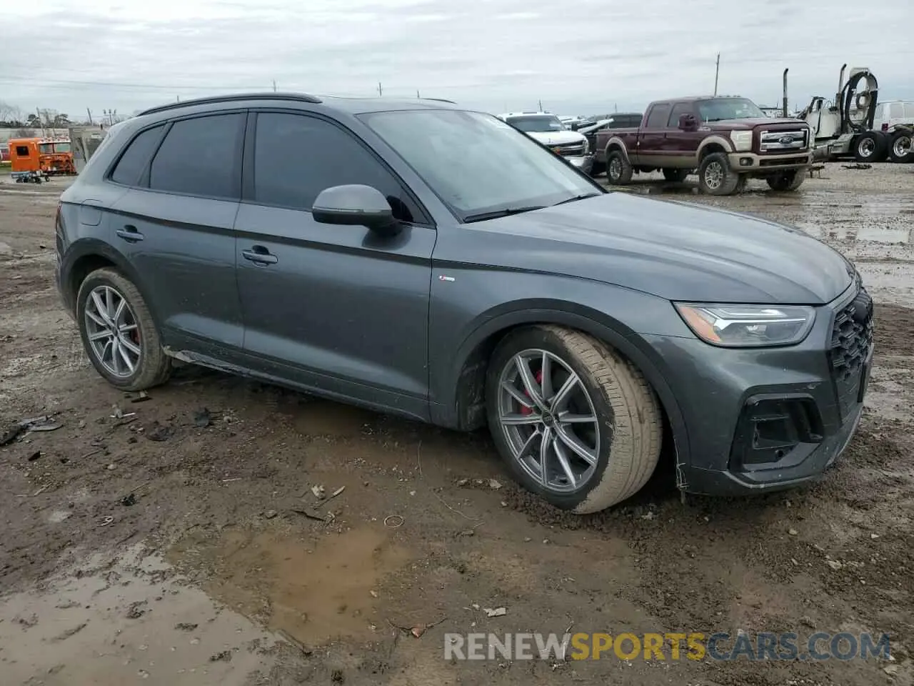 4 fotografías del automóvil dañado WA1E2AFY5R2149020 AUDI Q5 2024