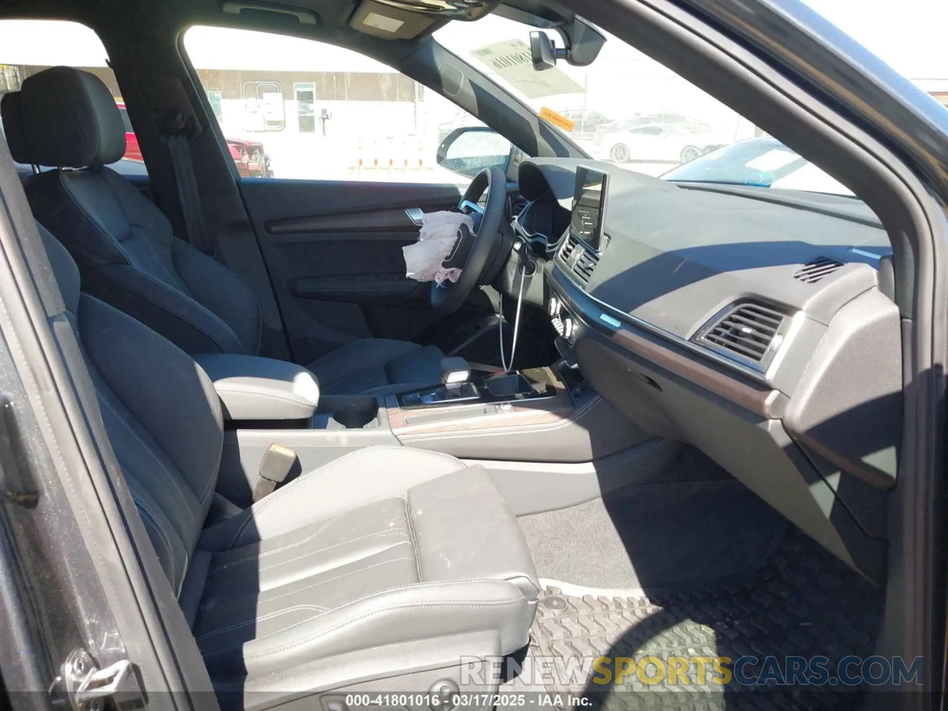 5 fotografías del automóvil dañado WA1E2AFY6R2149950 AUDI Q5 2024