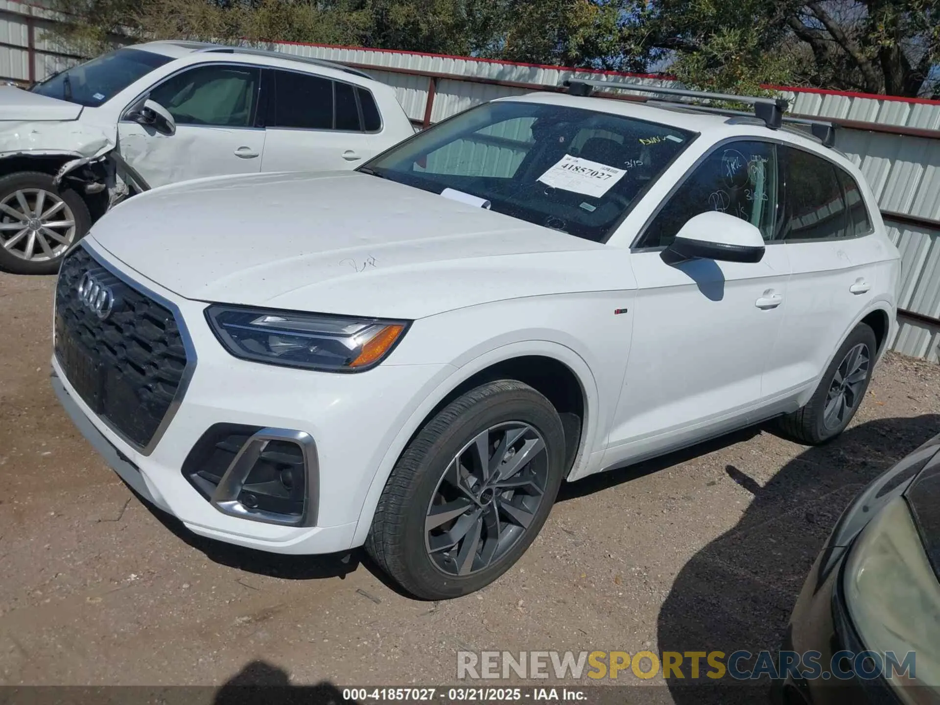 2 fotografías del automóvil dañado WA1EAAFY1R2071161 AUDI Q5 2024
