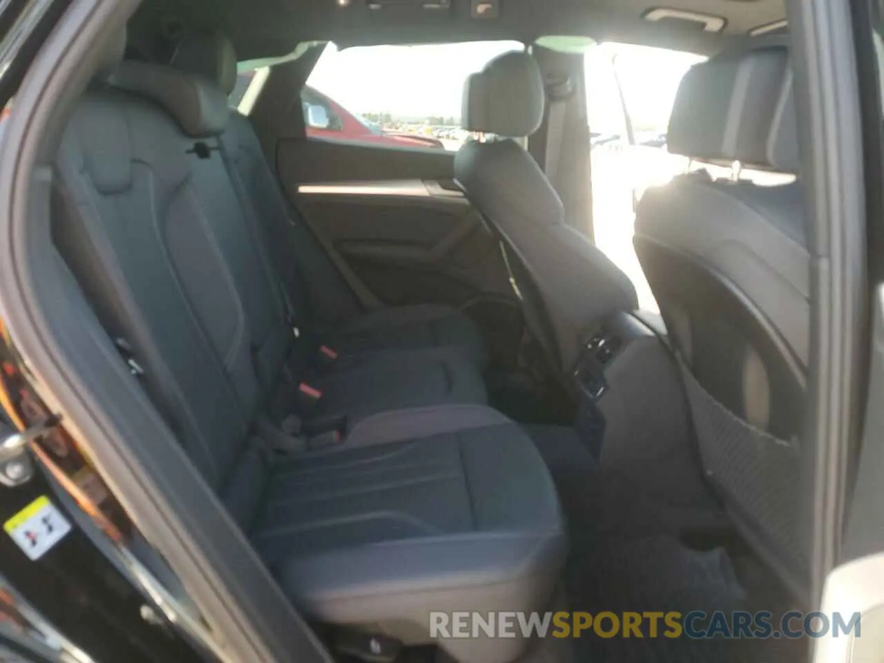 11 fotografías del automóvil dañado WA1EAAFY2R2050674 AUDI Q5 2024