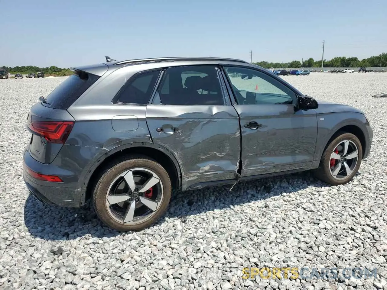 3 fotografías del automóvil dañado WA1EAAFY4R2015571 AUDI Q5 2024