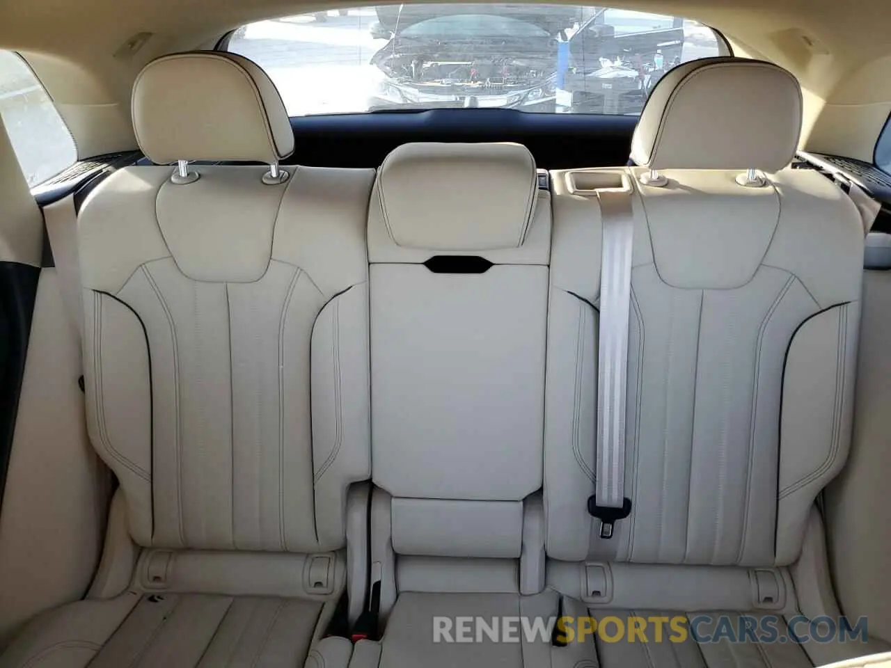 10 fotografías del automóvil dañado WA1EAAFY6R2019329 AUDI Q5 2024