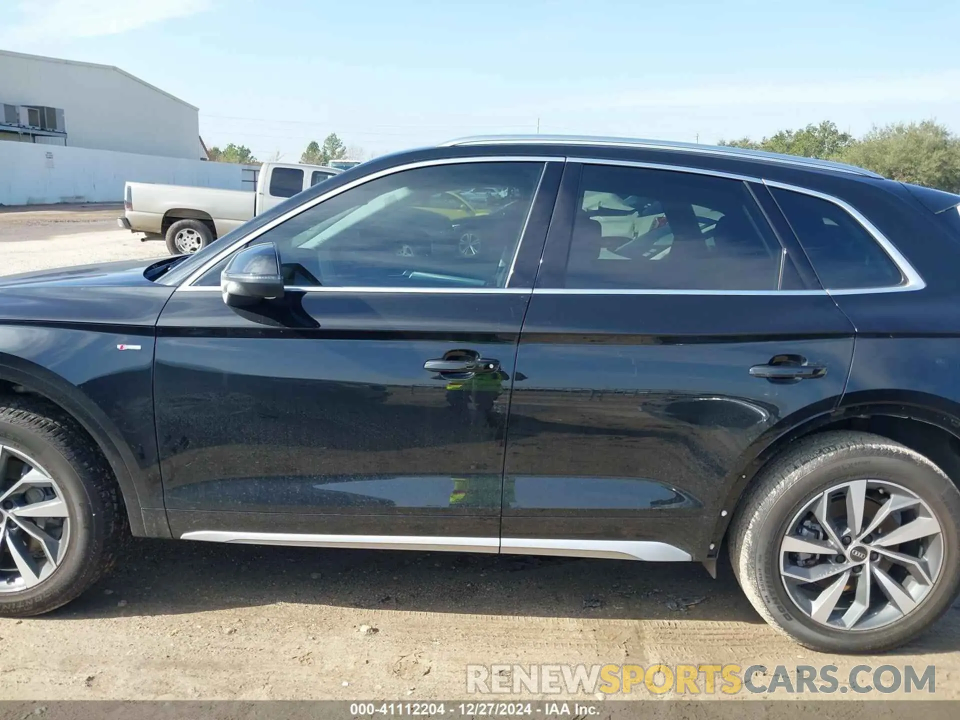 15 fotografías del automóvil dañado WA1EAAFY6R2047325 AUDI Q5 2024