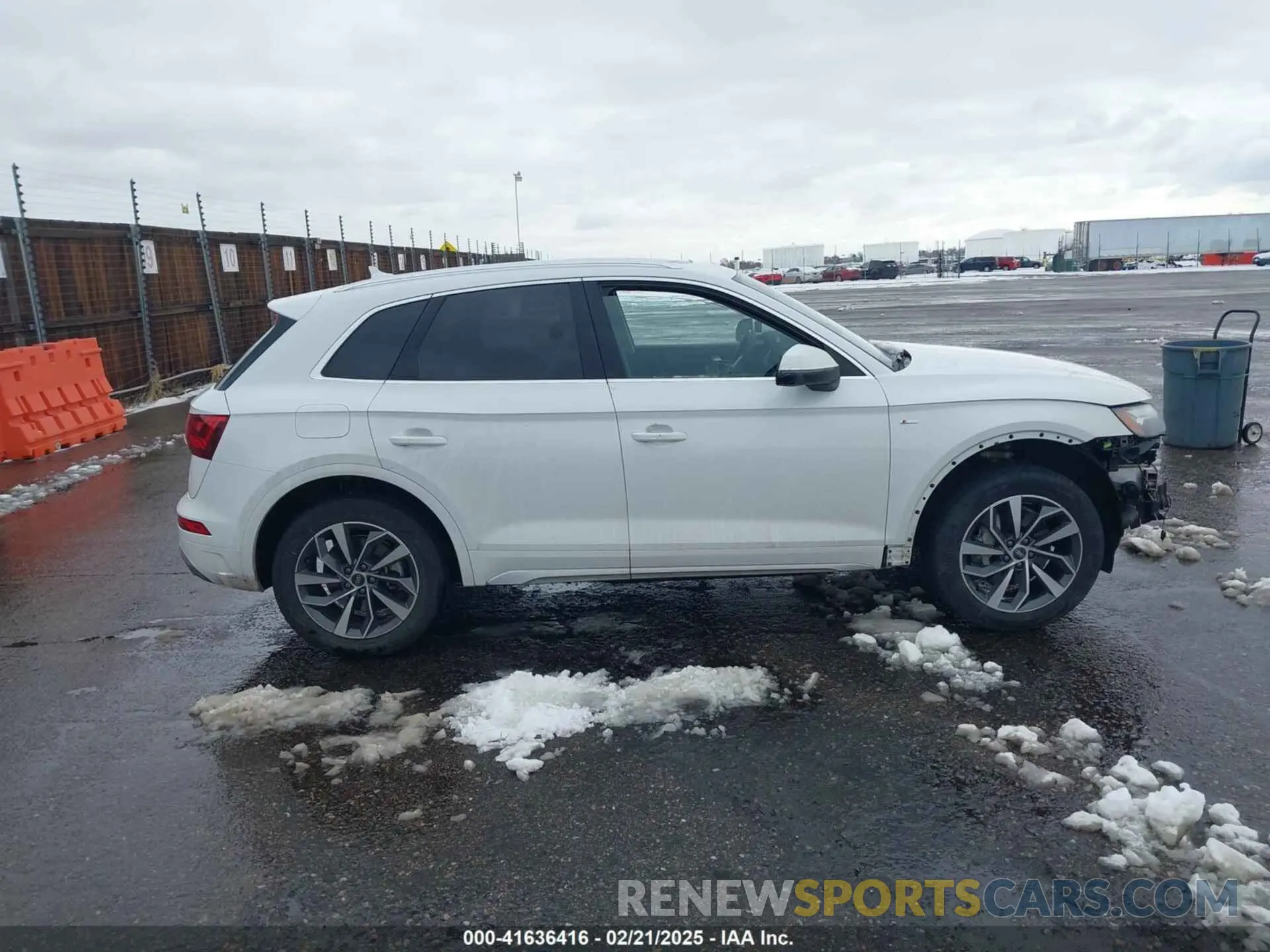 13 fotografías del automóvil dañado WA1EAAFY8R2030123 AUDI Q5 2024