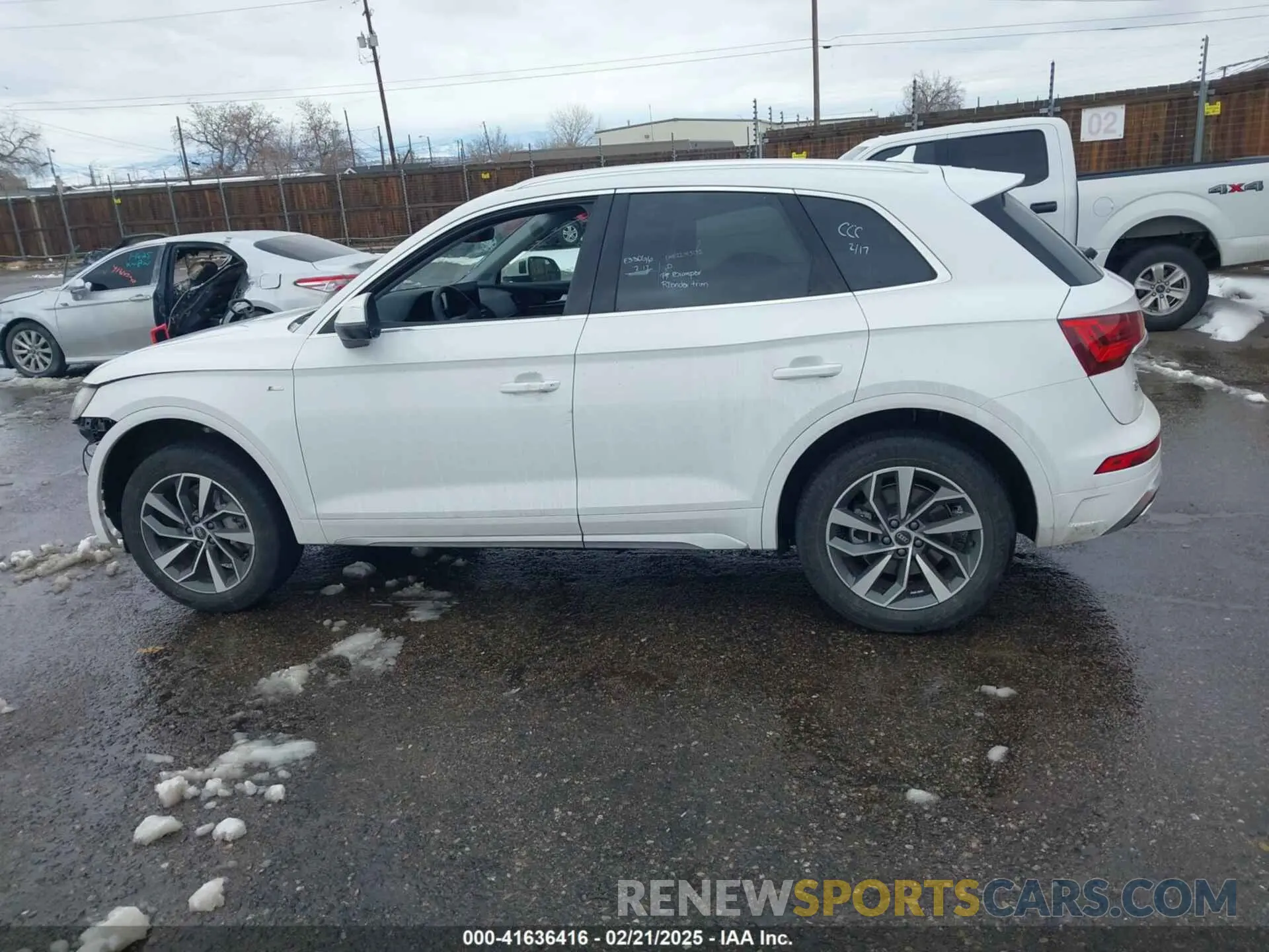 14 fotografías del automóvil dañado WA1EAAFY8R2030123 AUDI Q5 2024
