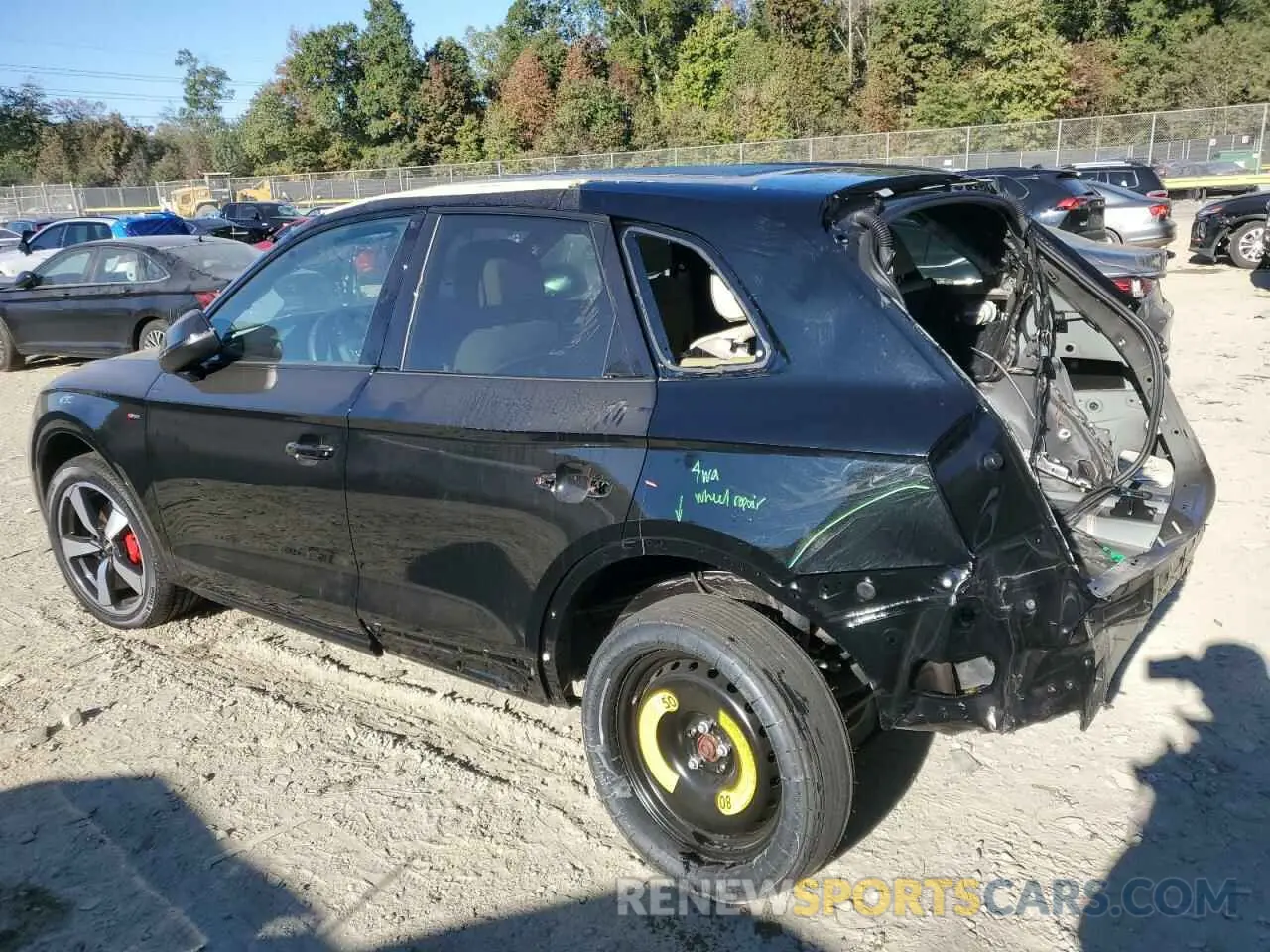 2 fotografías del automóvil dañado WA1EAAFY8R2033880 AUDI Q5 2024