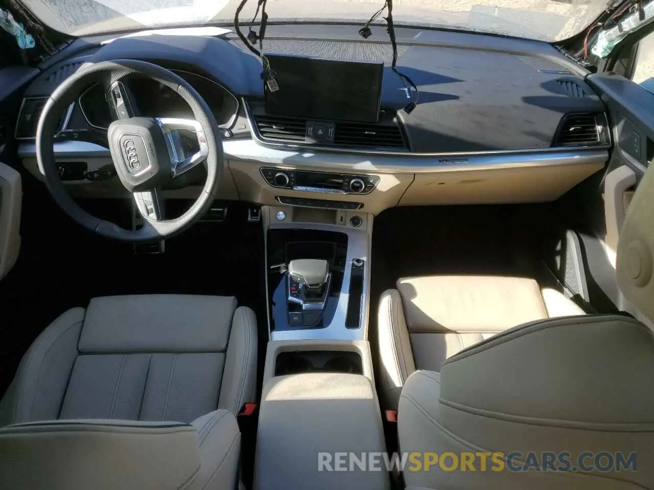 8 fotografías del automóvil dañado WA1EAAFY8R2033880 AUDI Q5 2024