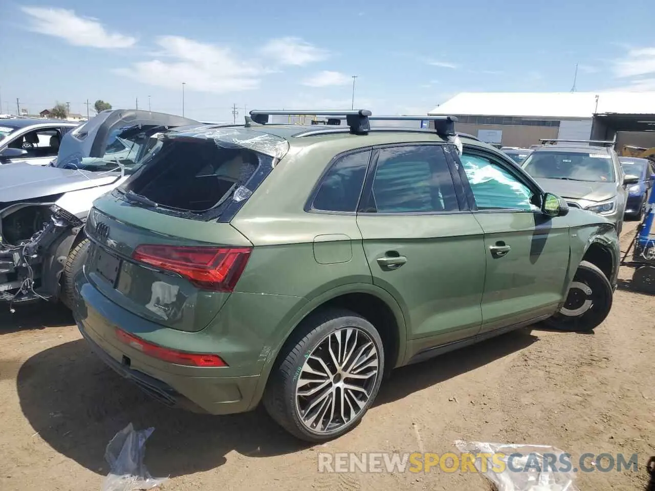 3 fotografías del automóvil dañado WA1EAAFYXR2081025 AUDI Q5 2024