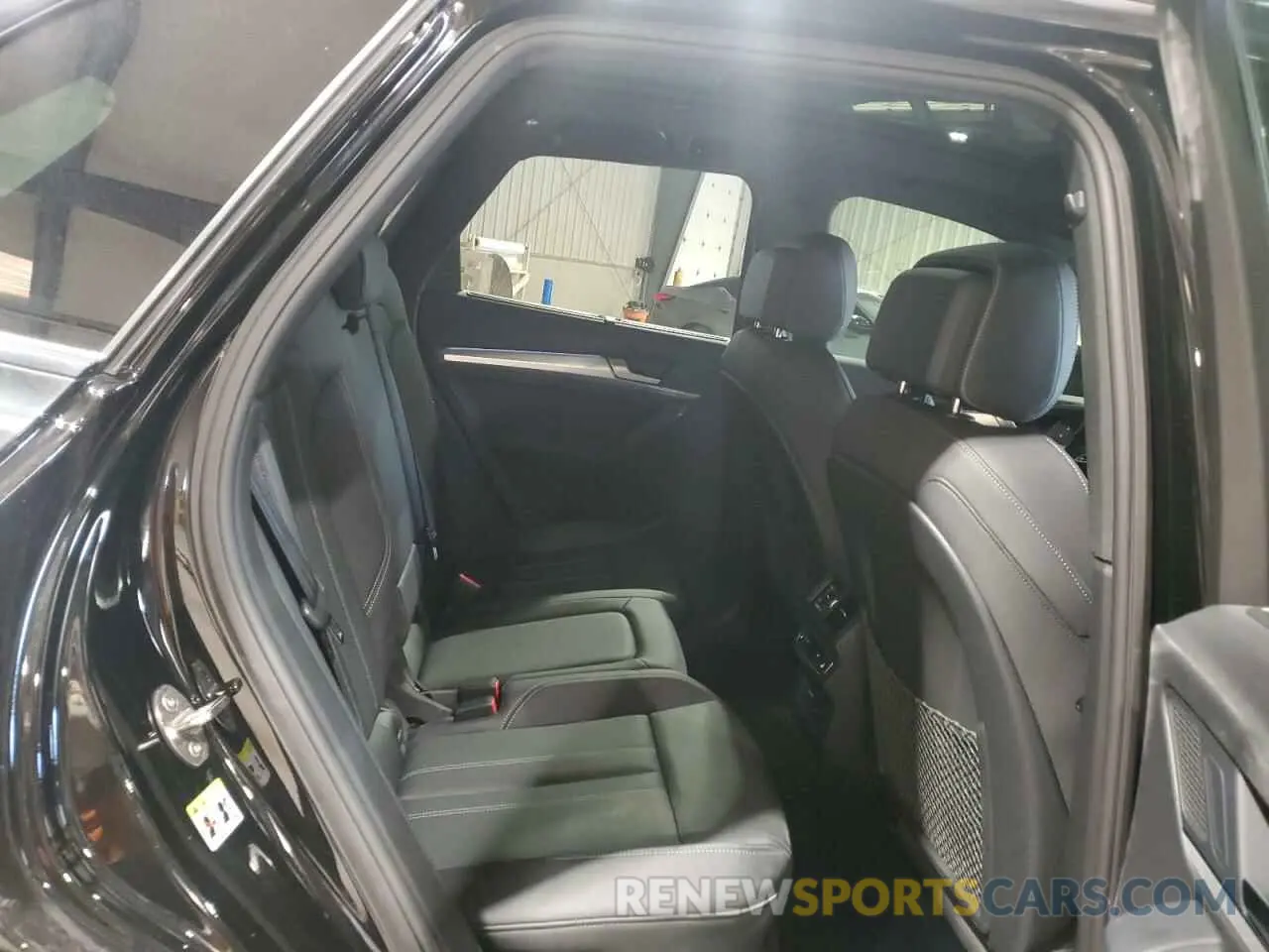 11 fotografías del automóvil dañado WA1FAAFY4R2020984 AUDI Q5 2024