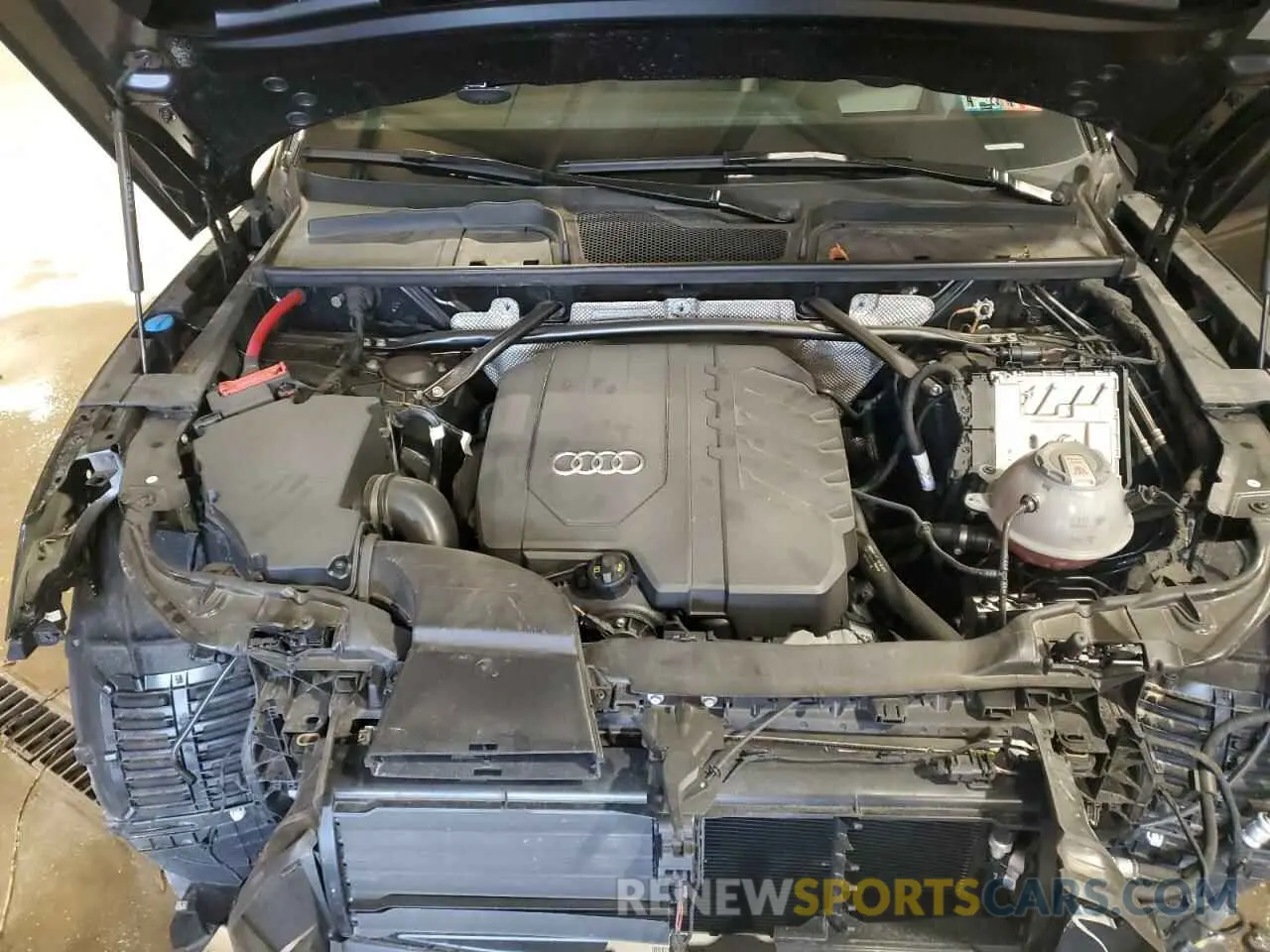 12 fotografías del automóvil dañado WA1FAAFY4R2020984 AUDI Q5 2024