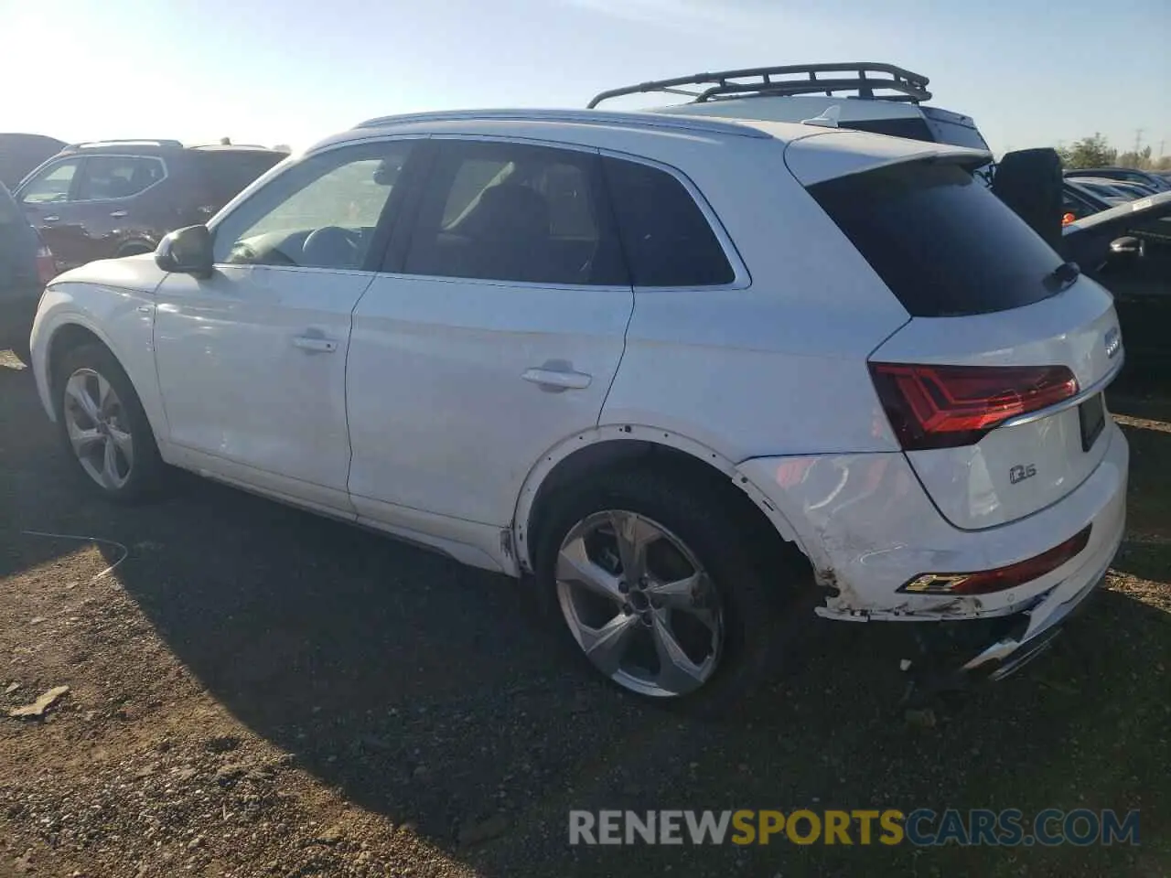 2 fotografías del automóvil dañado WA1FAAFY4R2022069 AUDI Q5 2024