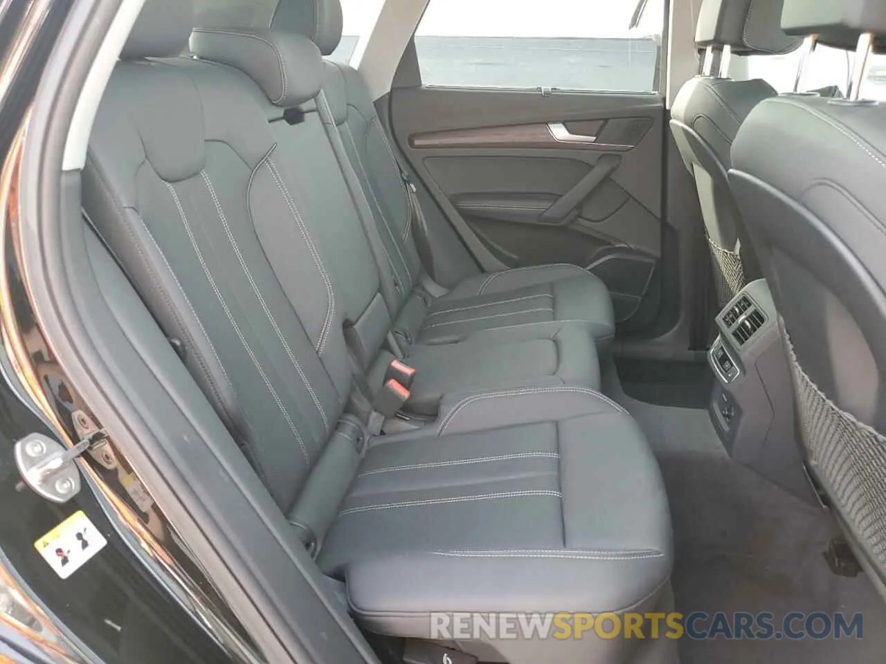 11 fotografías del automóvil dañado WA1FAAFY5R2044534 AUDI Q5 2024