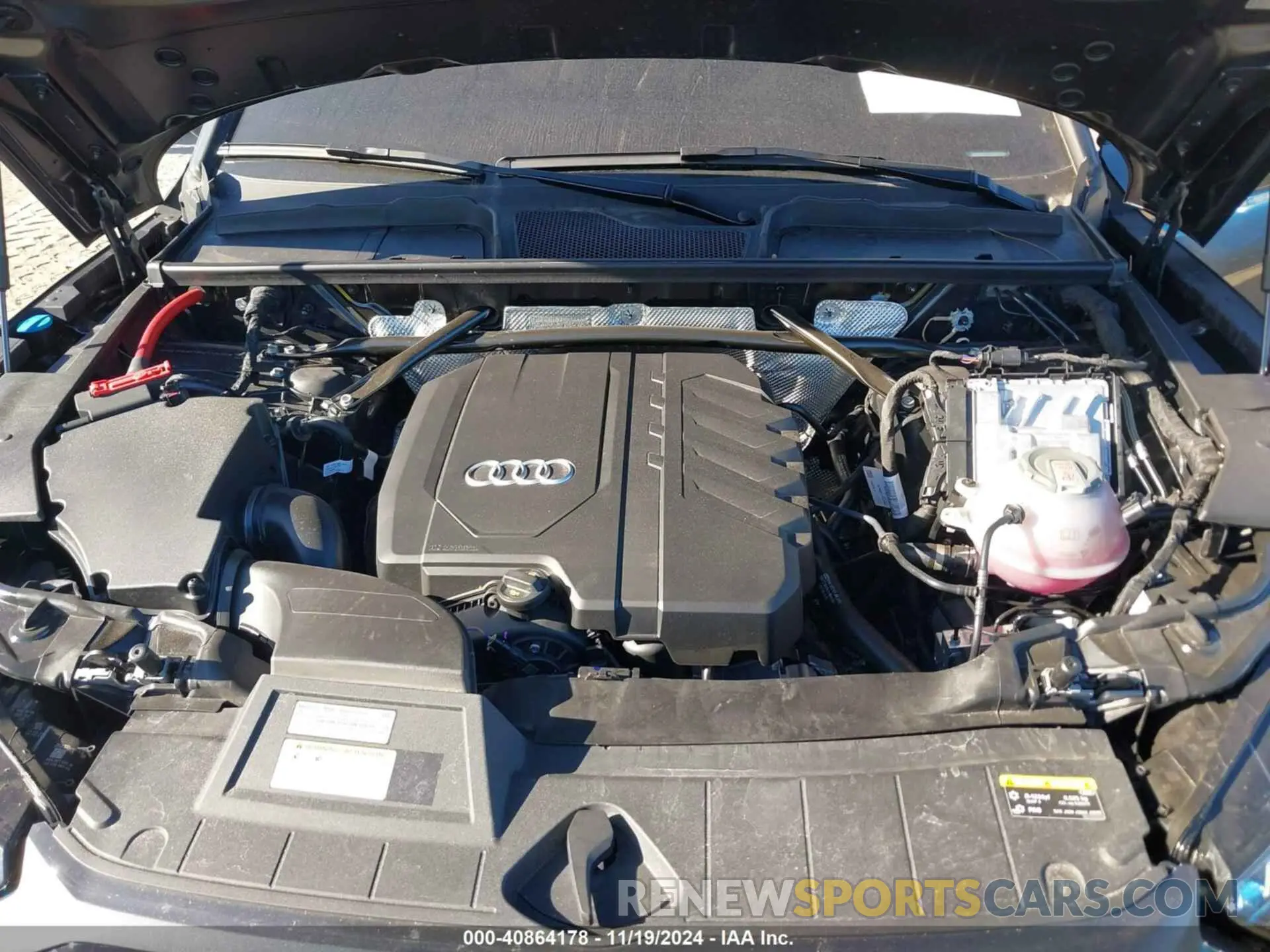 10 fotografías del automóvil dañado WA1FAAFY5R2112458 AUDI Q5 2024