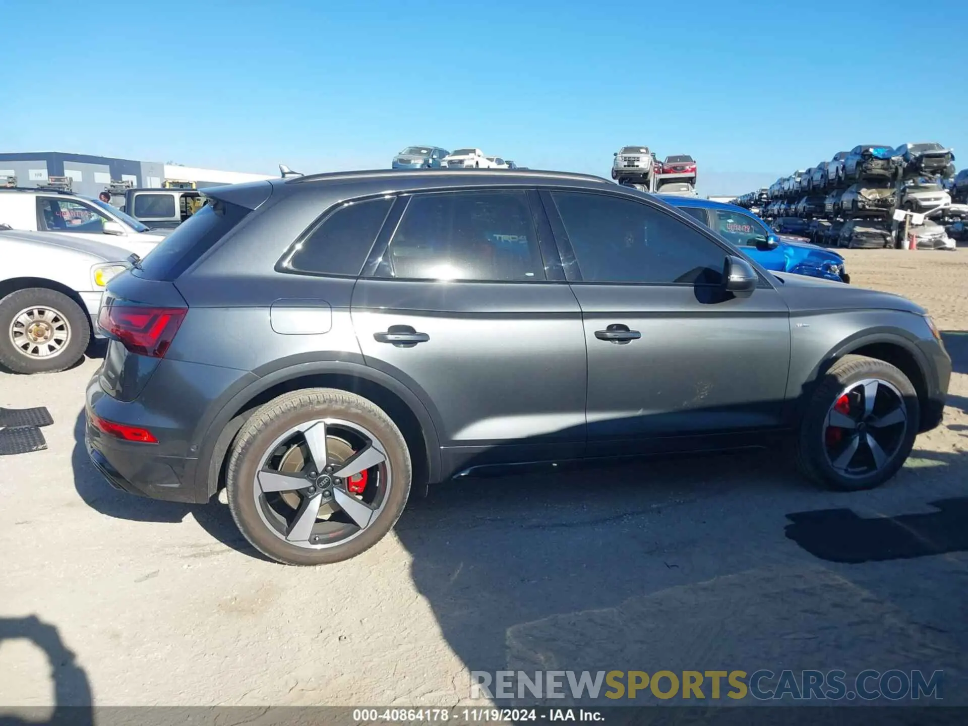 13 fotografías del automóvil dañado WA1FAAFY5R2112458 AUDI Q5 2024