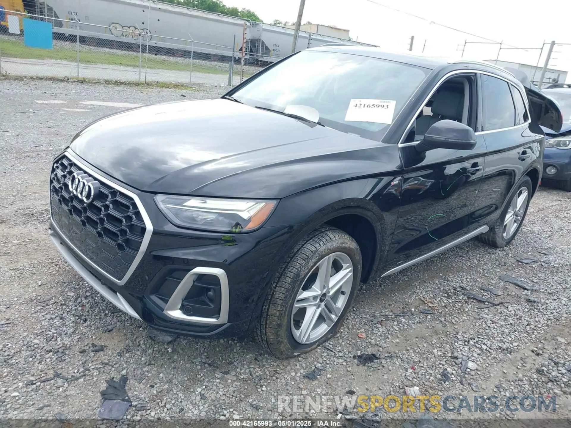 2 fotografías del automóvil dañado WA1G2AFY3R2146531 AUDI Q5 2024