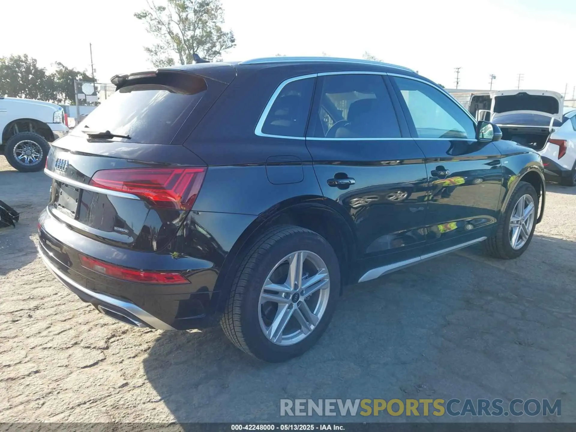 4 fotografías del automóvil dañado WA1G2AFY6R2104354 AUDI Q5 2024
