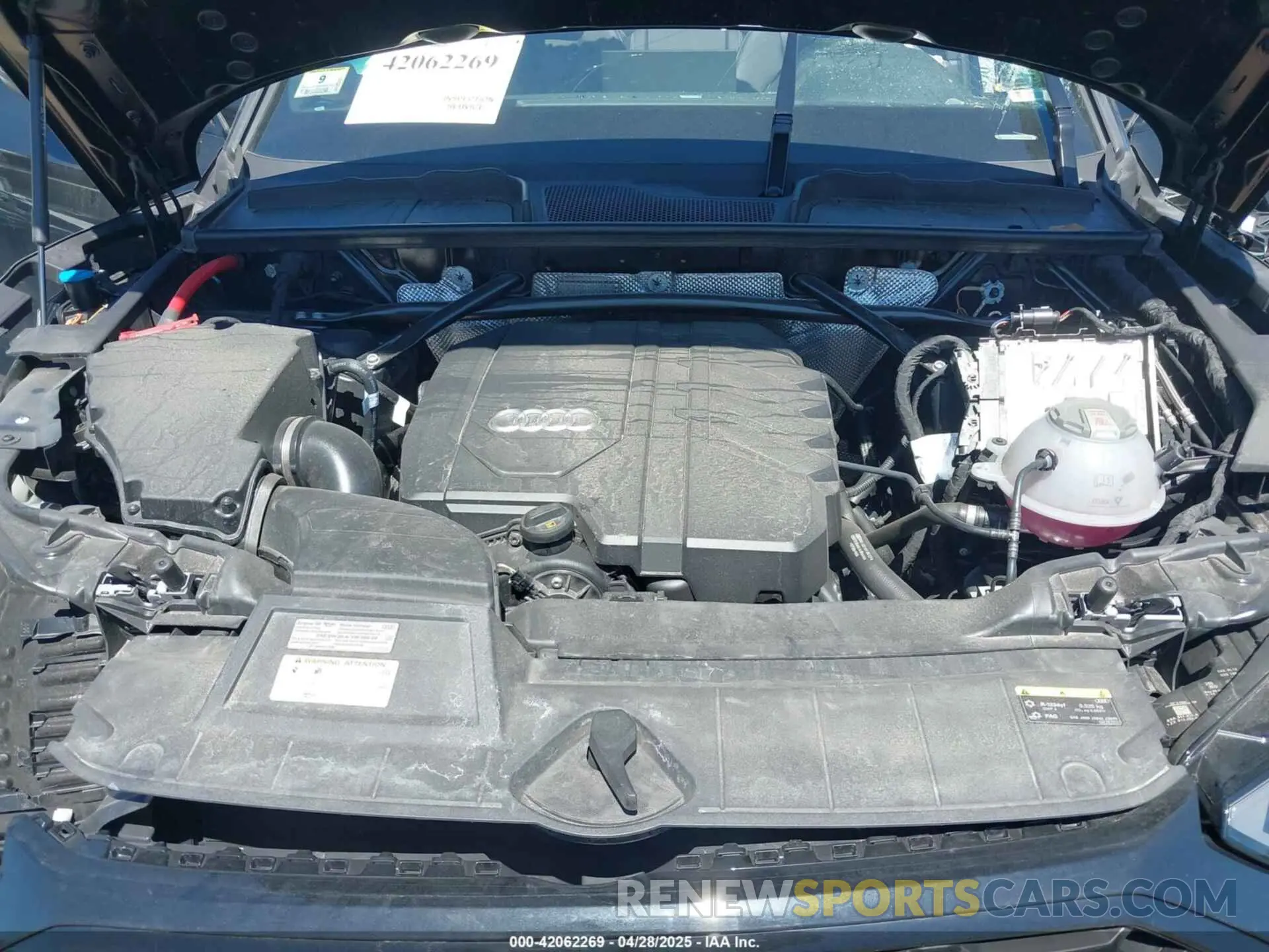 10 fotografías del automóvil dañado WA1GAAFY7R2118282 AUDI Q5 2024