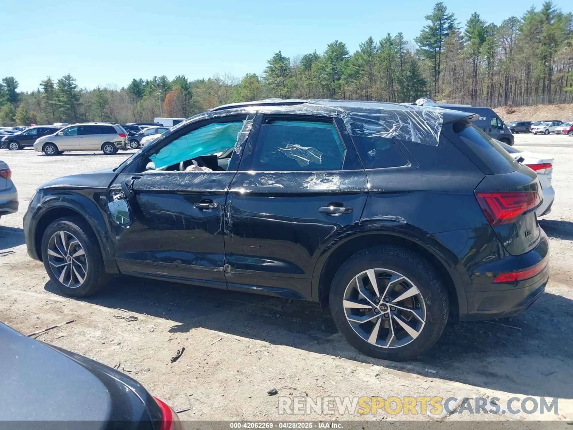 14 fotografías del automóvil dañado WA1GAAFY7R2118282 AUDI Q5 2024