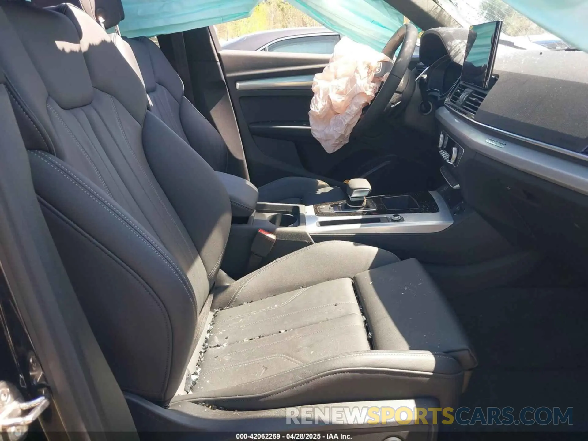 5 fotografías del automóvil dañado WA1GAAFY7R2118282 AUDI Q5 2024