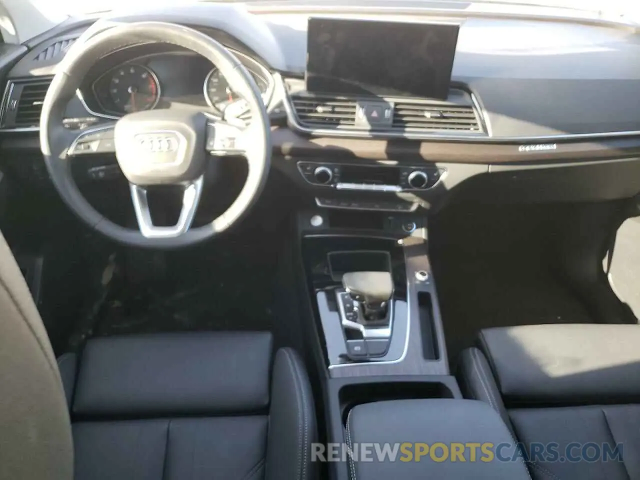 8 fotografías del automóvil dañado WA1GAAFYXR2065433 AUDI Q5 2024