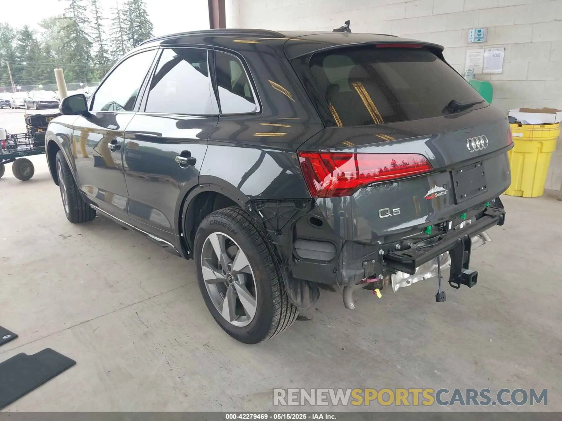 3 fotografías del automóvil dañado WA1ABAFY9S2045618 AUDI Q5 2025