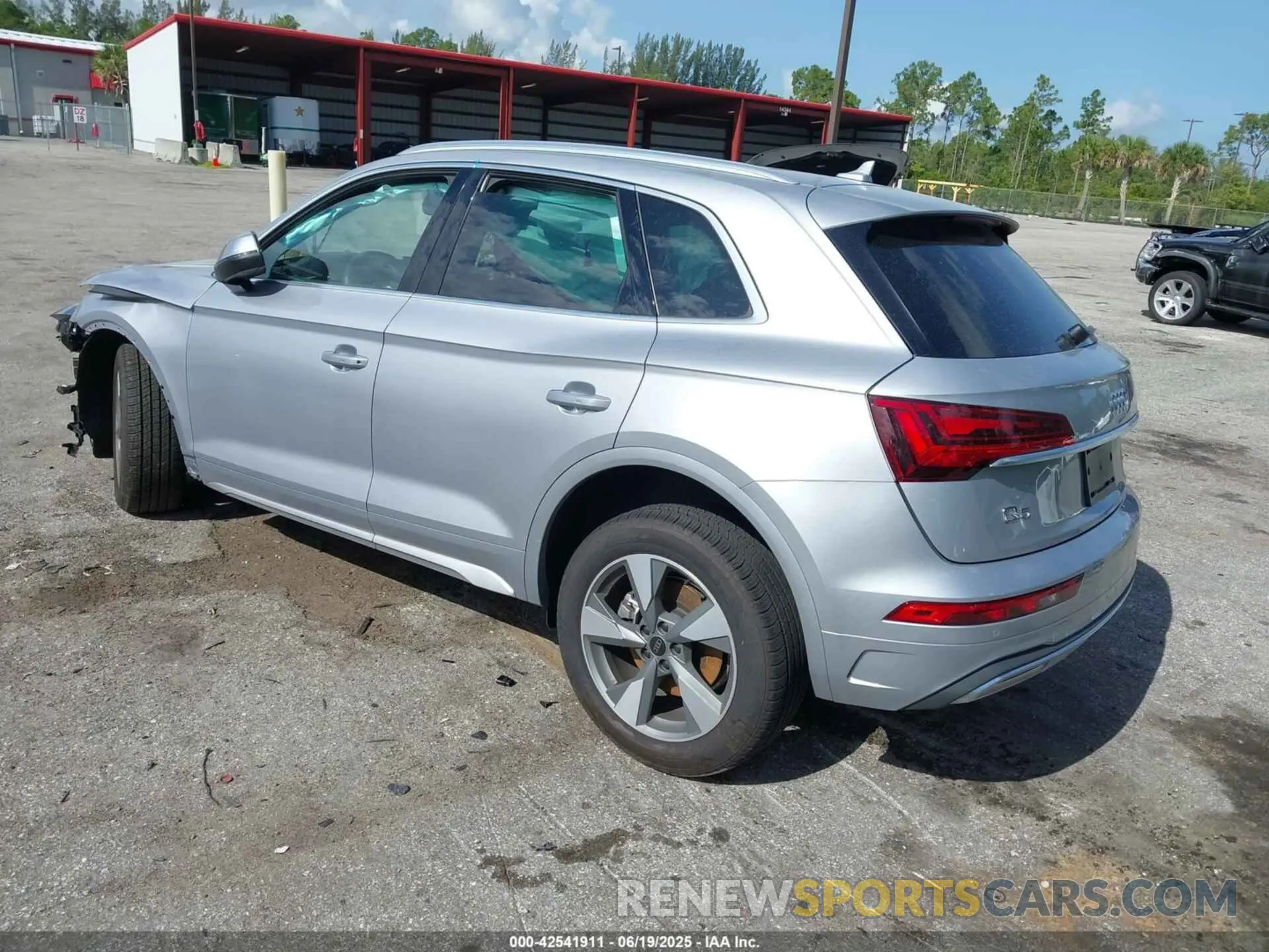 3 fotografías del automóvil dañado WA1BBAFY3S2027183 AUDI Q5 2025