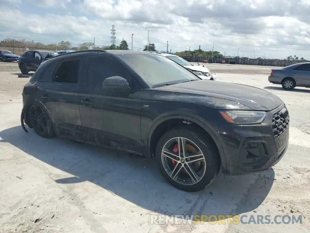 4 fotografías del automóvil dañado WA1E2AFY5S2040174 AUDI Q5 2025