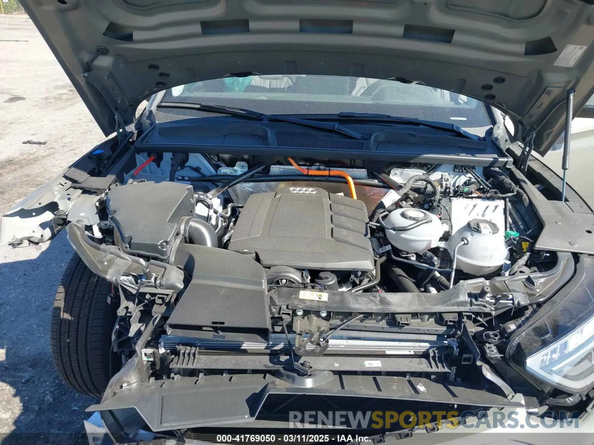 10 fotografías del automóvil dañado WA1E2AFYXS2011401 AUDI Q5 2025