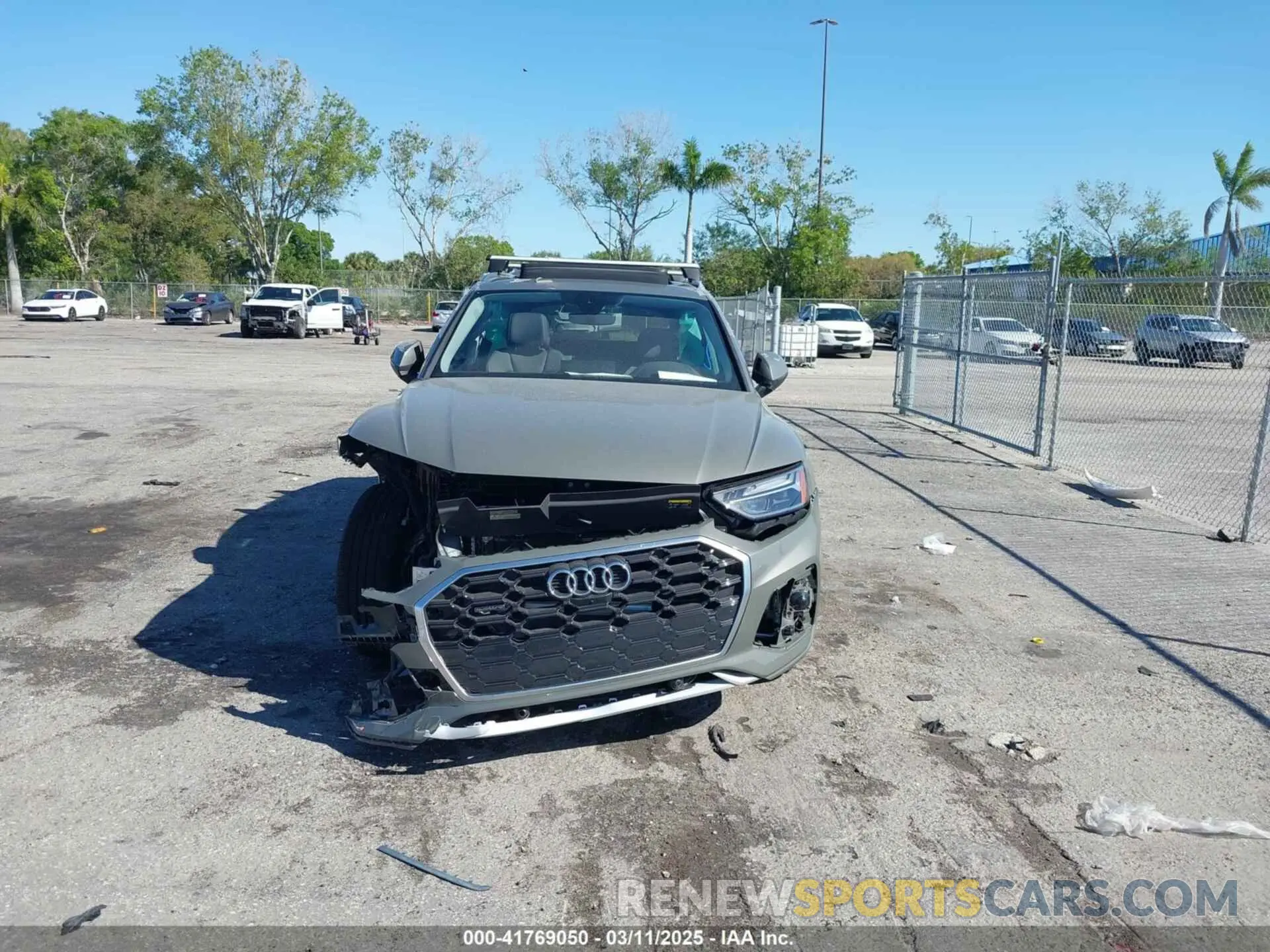12 fotografías del automóvil dañado WA1E2AFYXS2011401 AUDI Q5 2025