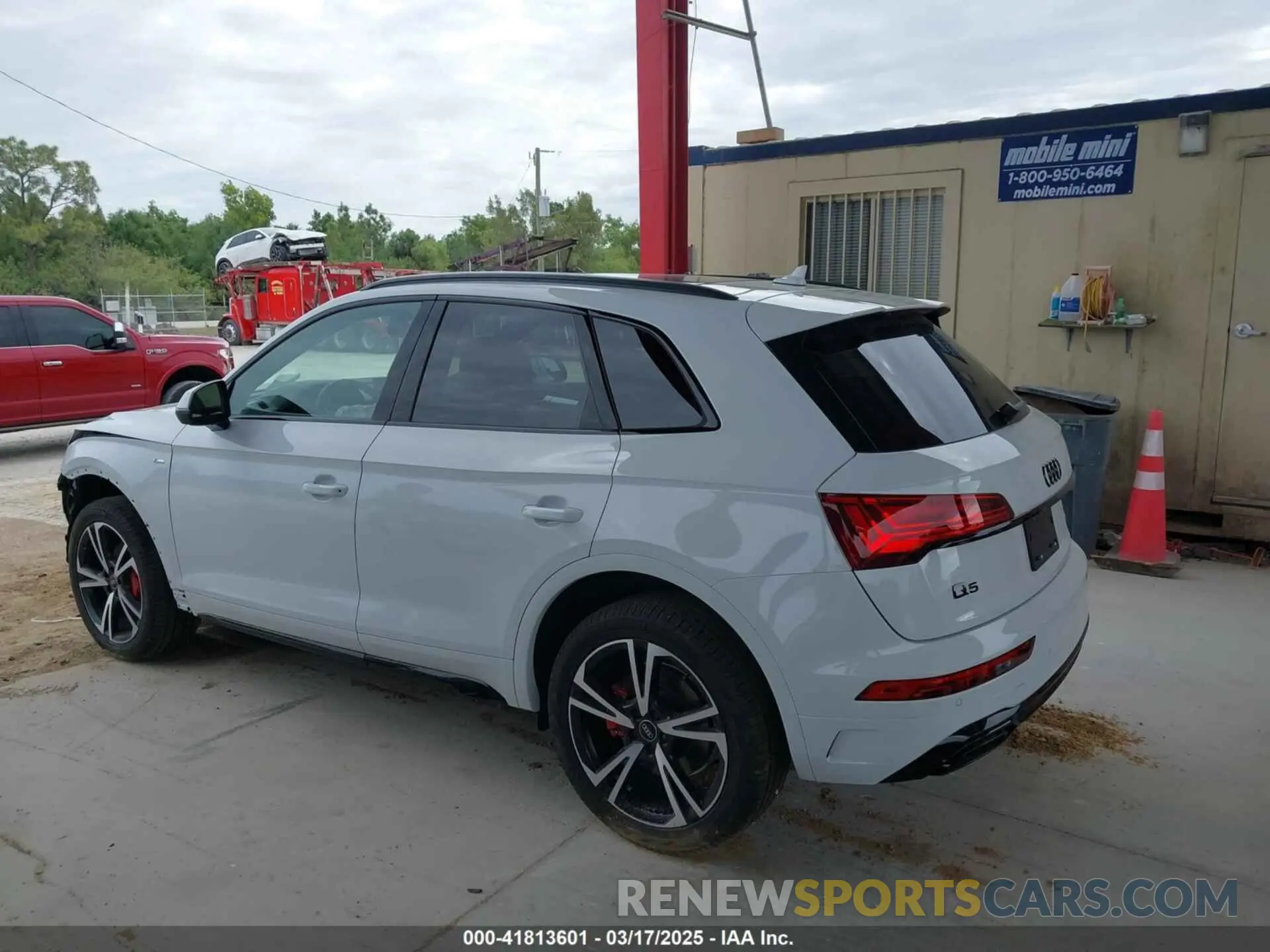 14 fotografías del automóvil dañado WA1EAAFY3S2013364 AUDI Q5 2025