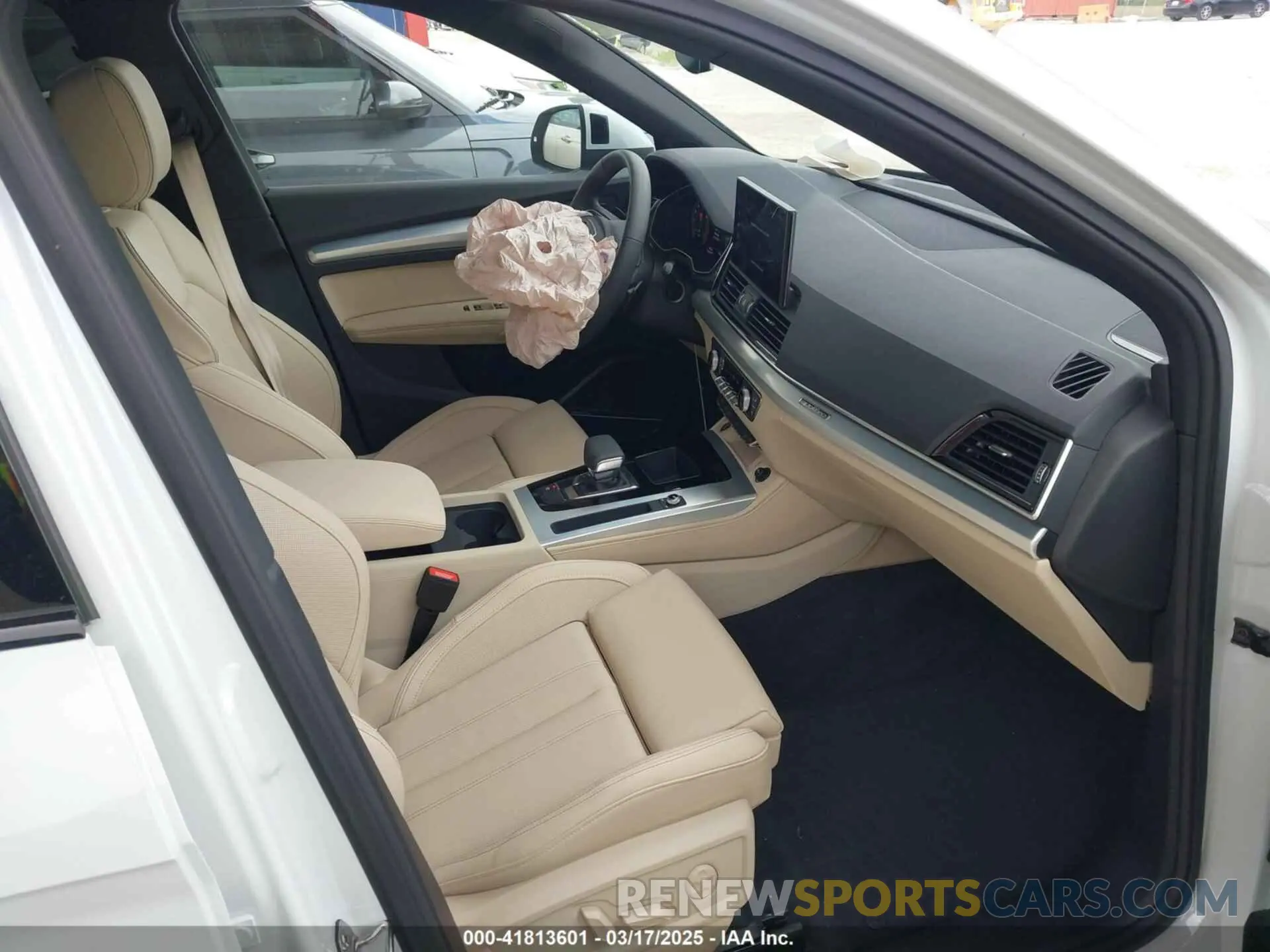 5 fotografías del automóvil dañado WA1EAAFY3S2013364 AUDI Q5 2025