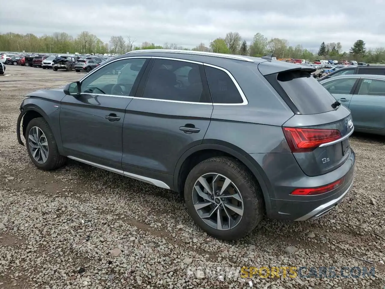 2 fotografías del automóvil dañado WA1EAAFY3S2035946 AUDI Q5 2025