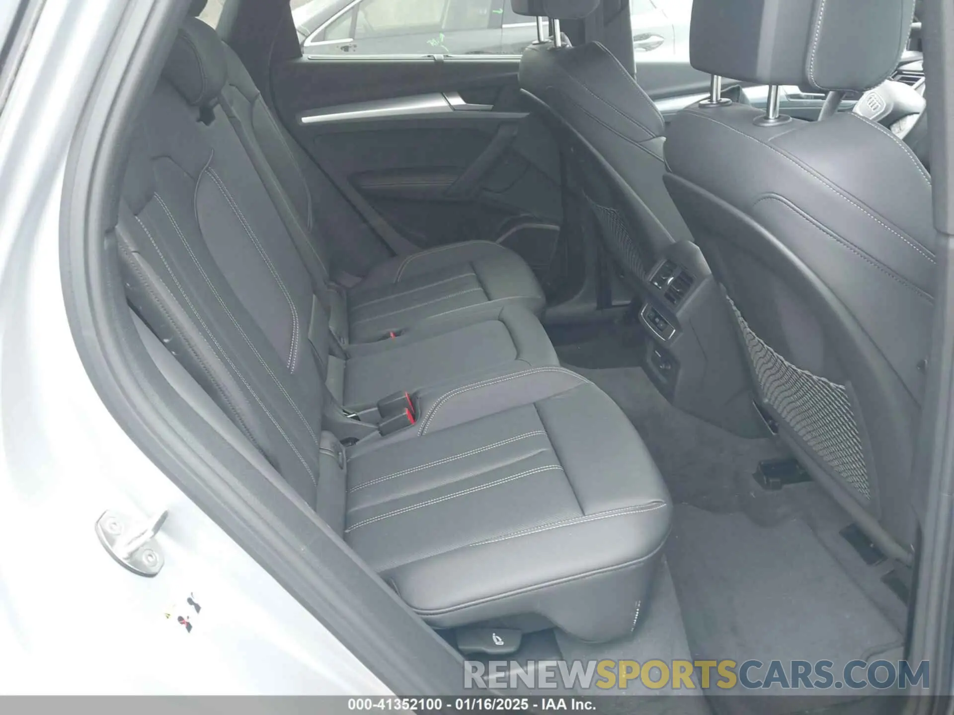 8 fotografías del automóvil dañado WA1EAAFY8S2009391 AUDI Q5 2025