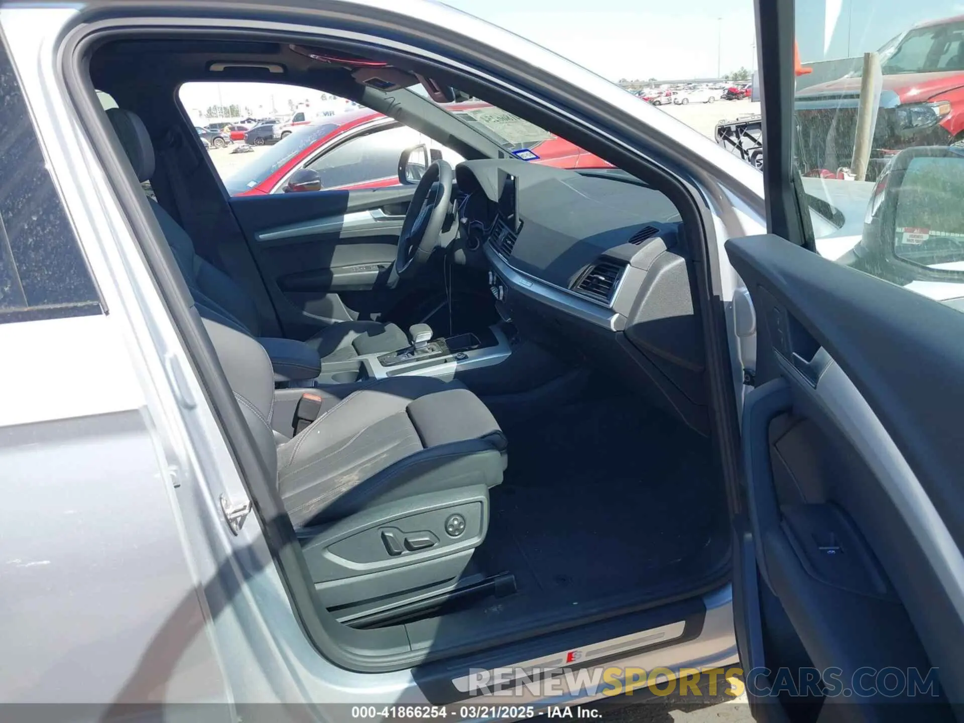 5 fotografías del automóvil dañado WA1GAAFY0S2026775 AUDI Q5 2025