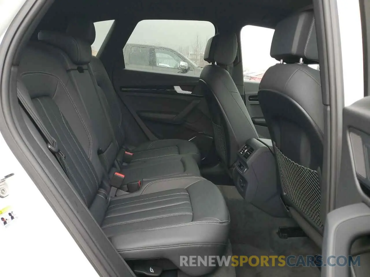 11 fotografías del automóvil dañado WA1AAAFY4R2124076 AUDI Q5 KOMFORT 2024