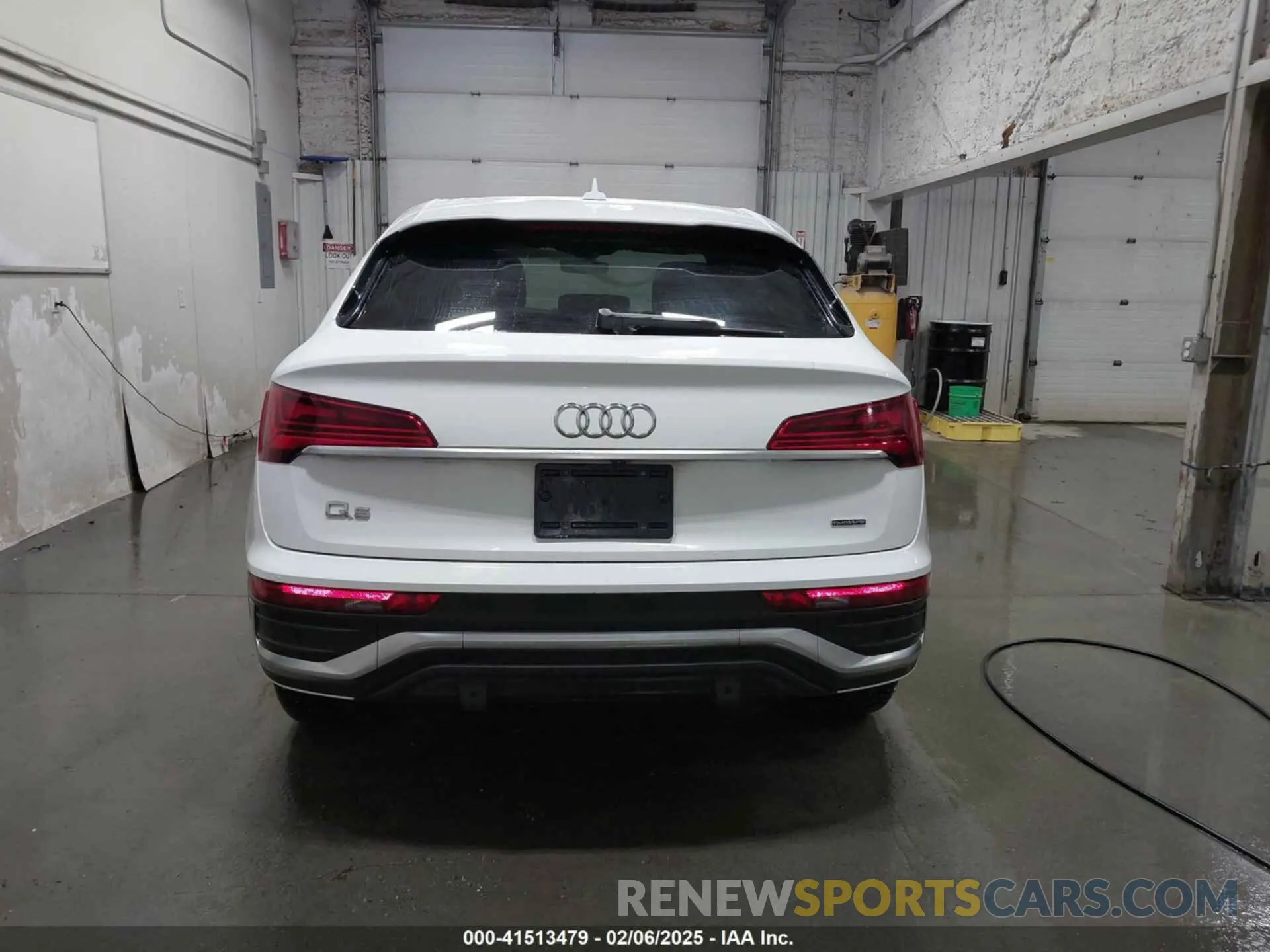 16 fotografías del automóvil dañado WA14AAFY1M2137129 AUDI Q5 SPORTBACK 2021