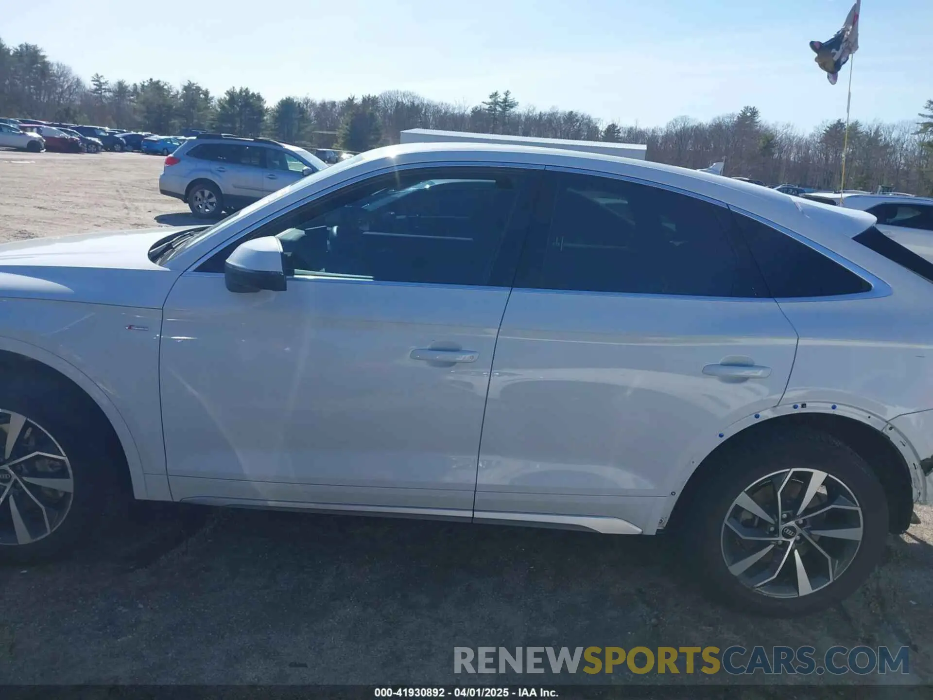 14 fotografías del automóvil dañado WA14AAFY2M2069228 AUDI Q5 SPORTBACK 2021