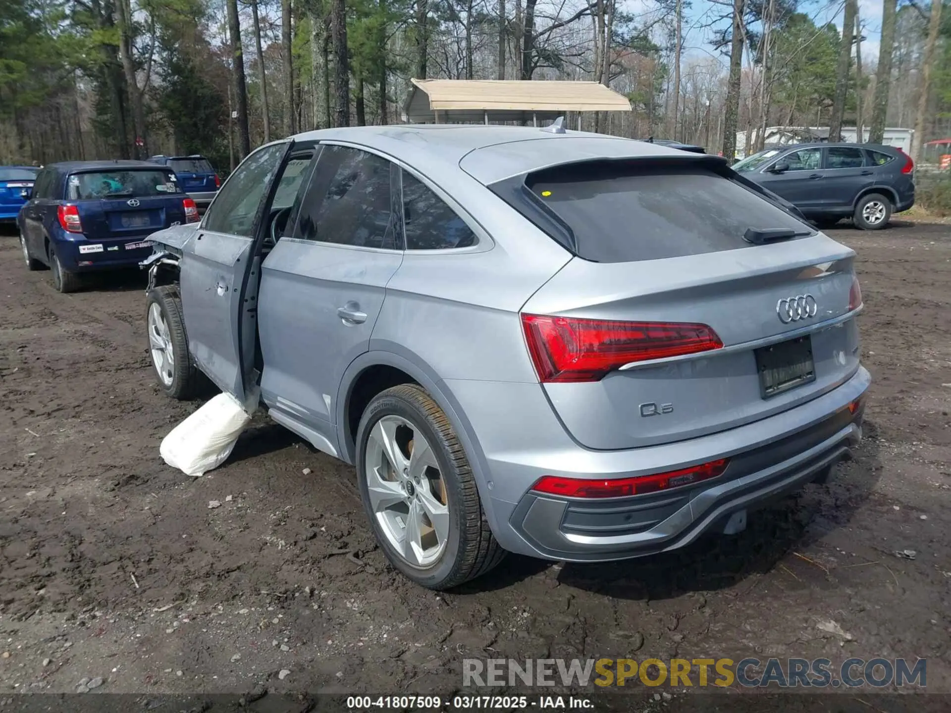 3 fotografías del automóvil dañado WA16AAFY1M2089690 AUDI Q5 SPORTBACK 2021