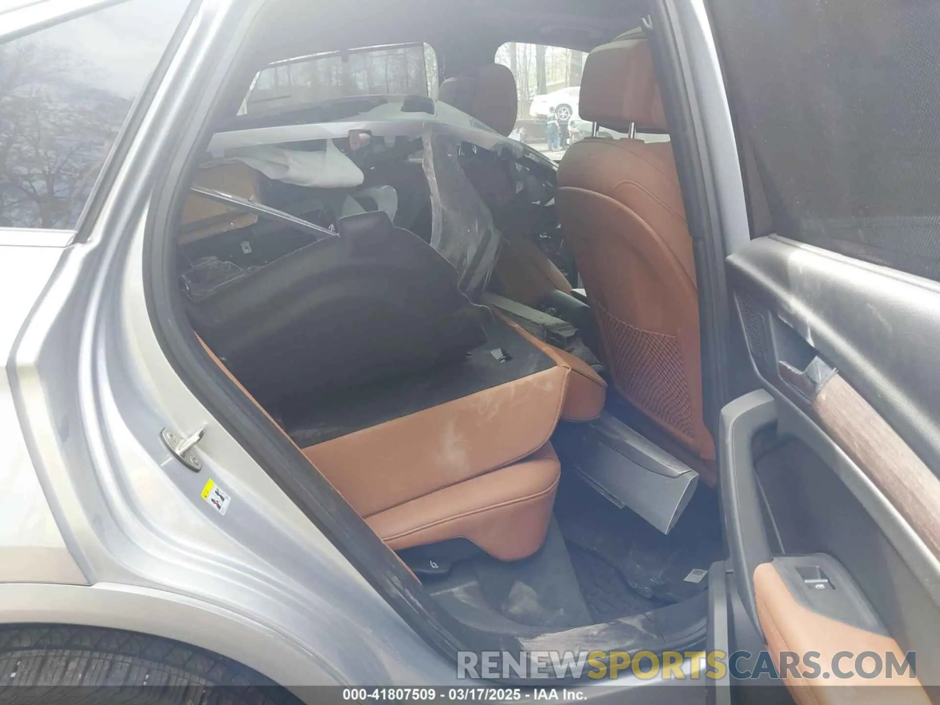 8 fotografías del automóvil dañado WA16AAFY1M2089690 AUDI Q5 SPORTBACK 2021