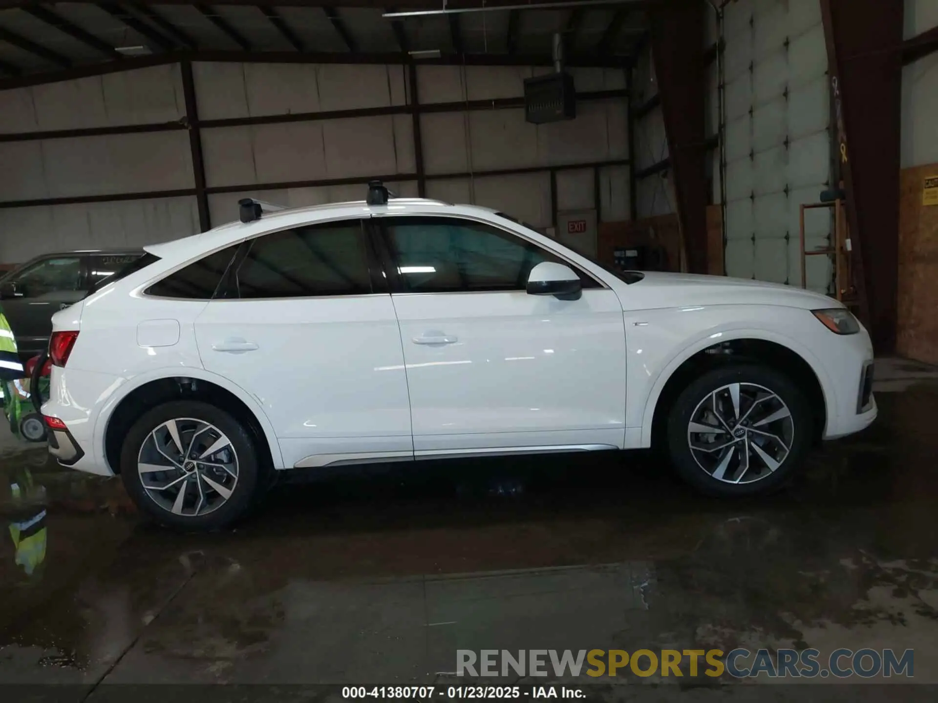 14 fotografías del automóvil dañado WA14AAFY5N2130363 AUDI Q5 SPORTBACK 2022