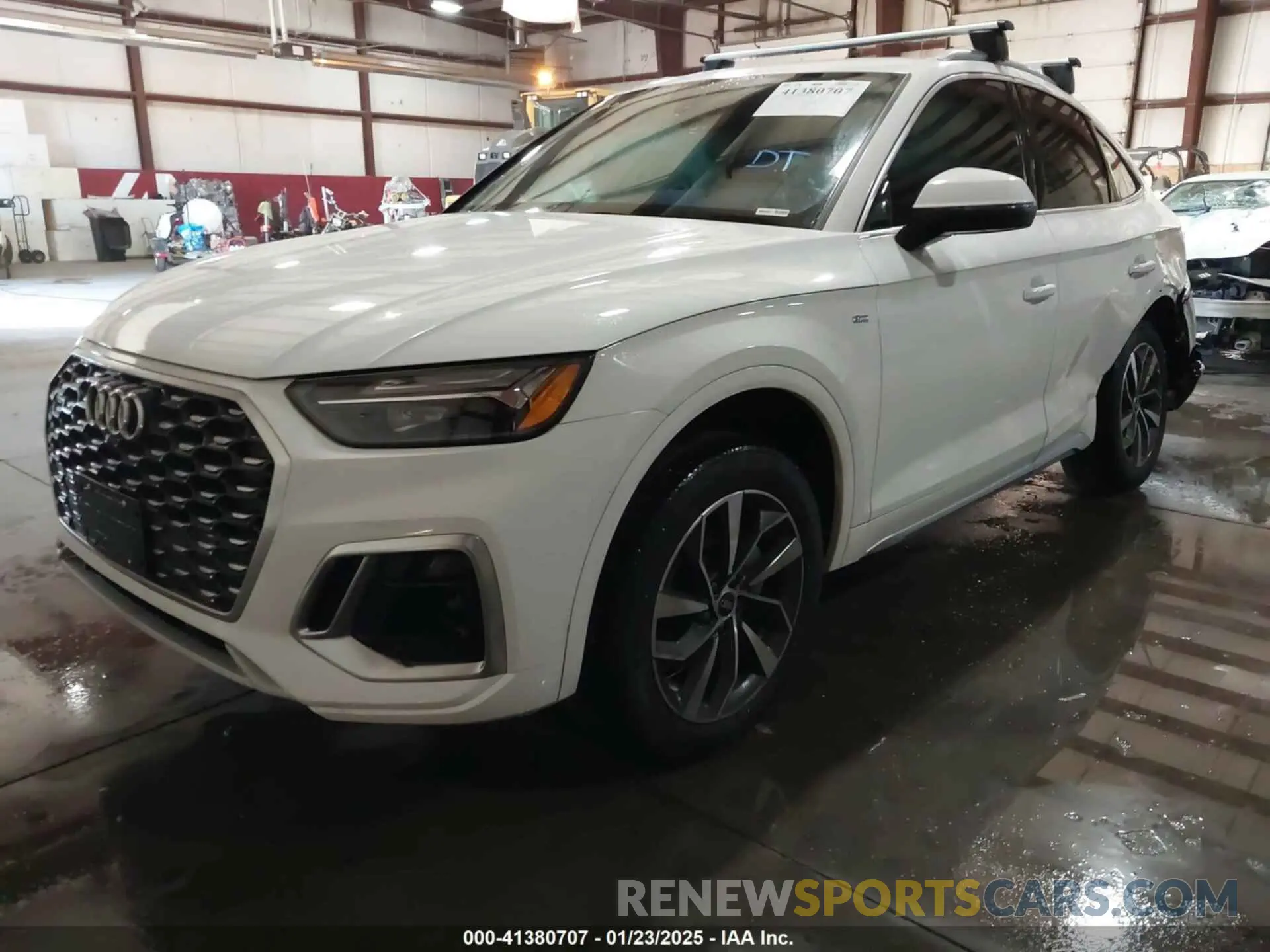 2 fotografías del automóvil dañado WA14AAFY5N2130363 AUDI Q5 SPORTBACK 2022