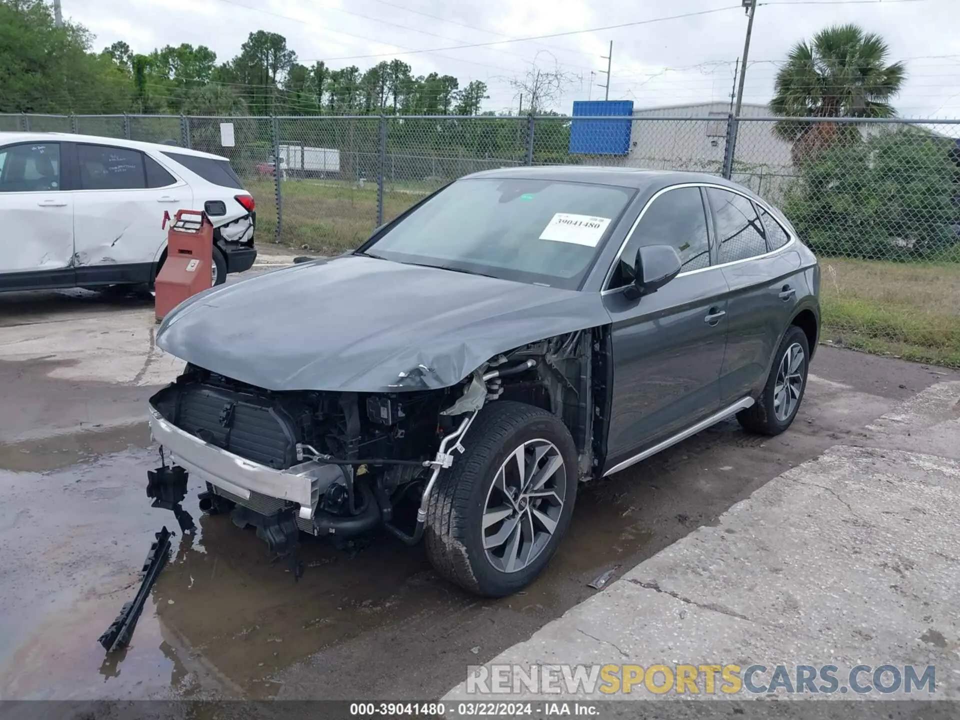2 fotografías del automóvil dañado WA15AAFYXN2126295 AUDI Q5 SPORTBACK 2022