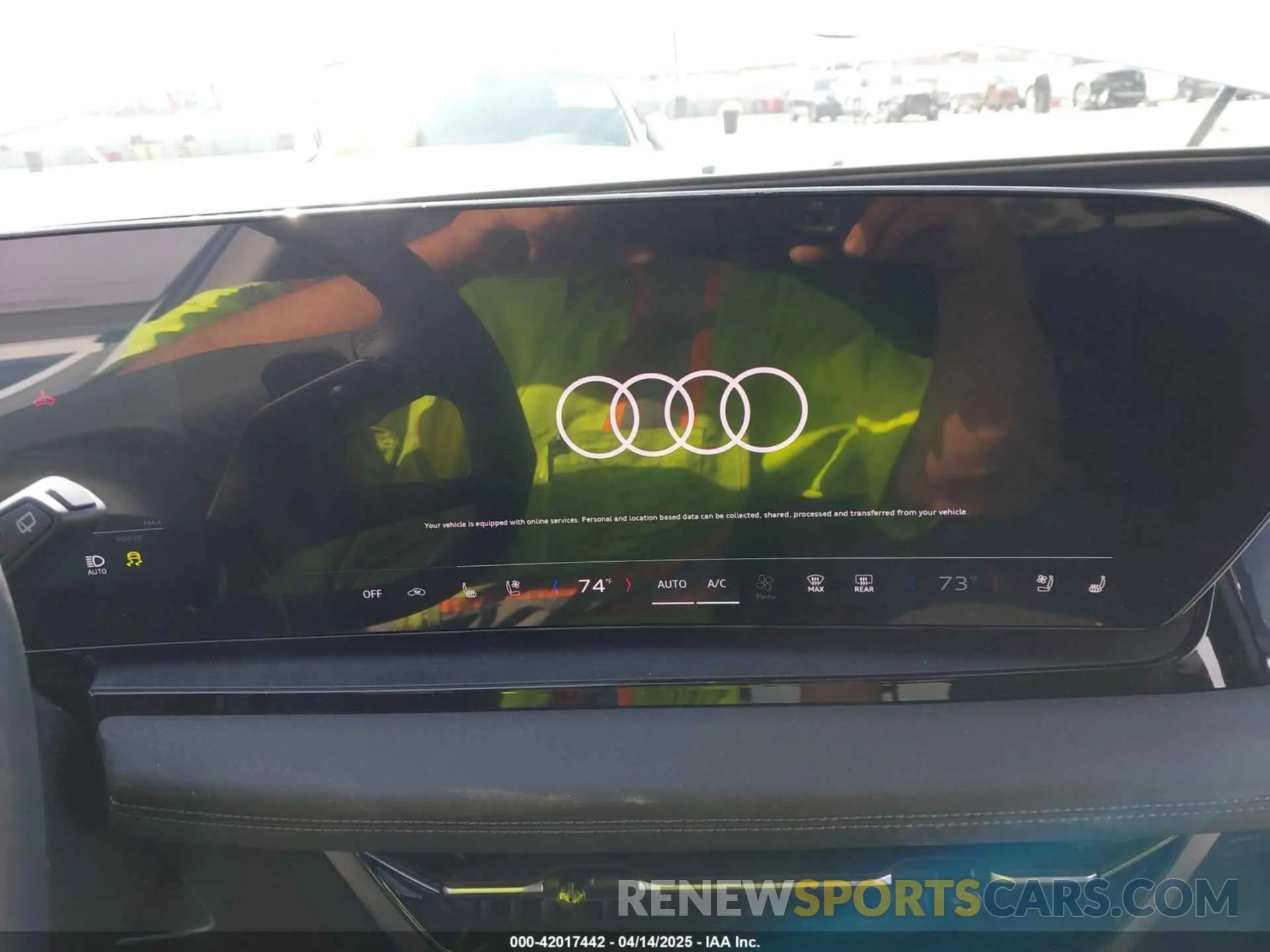 19 fotografías del automóvil dañado WA134BGF6SA003340 AUDI Q6 E-TRON 2025