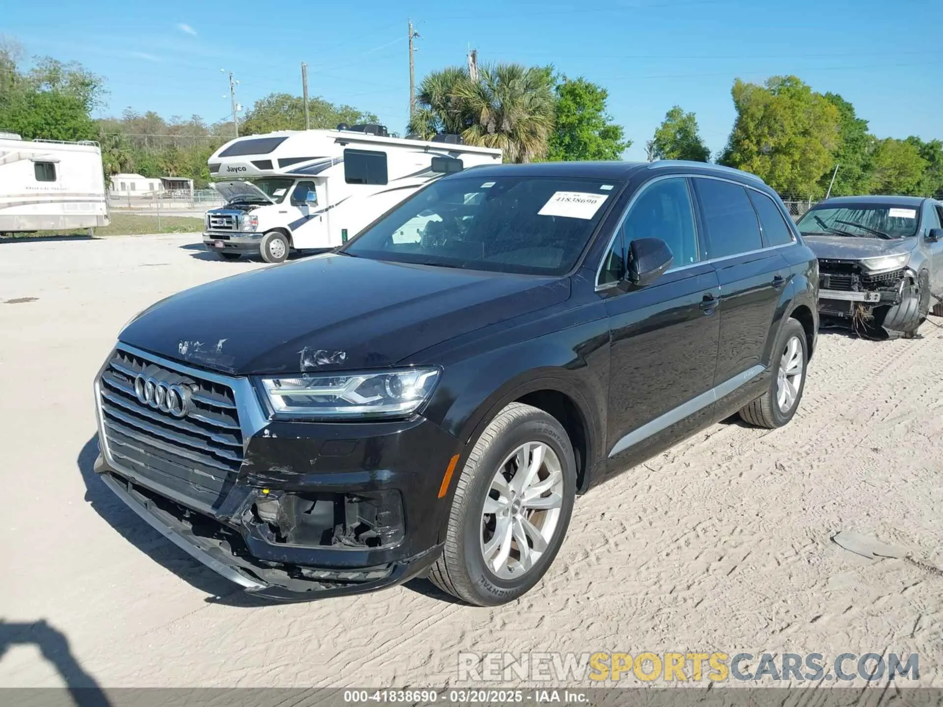 2 fotografías del automóvil dañado WA1AAAF72KD002186 AUDI Q7 2019